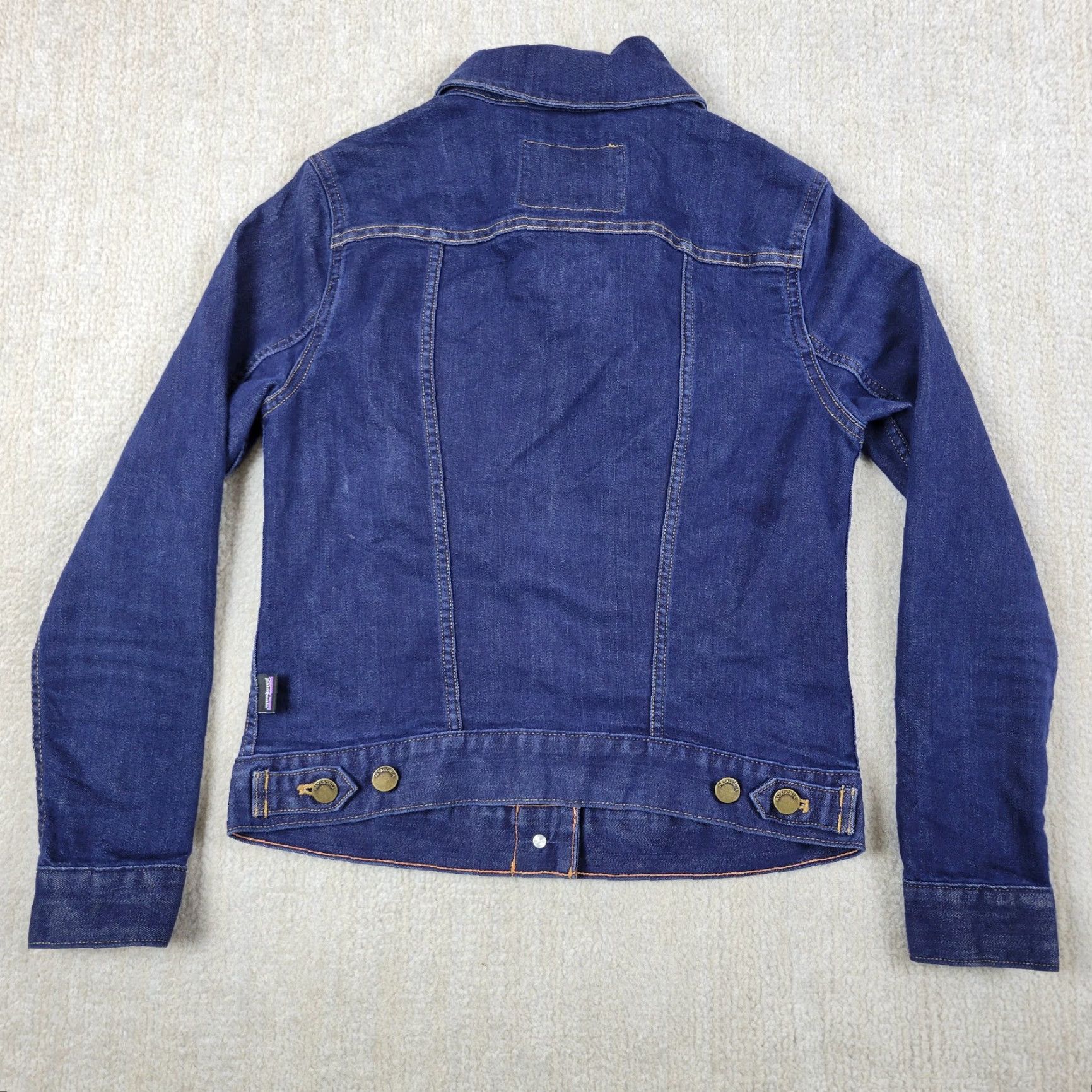 Patagonia Patagonia Denim Jacket Womens XS Blue Iron Clad Dark Wash Organic Cotton Hiking Jacket Womens XS Blue Denim Jacket Outdoor Vintage No Size XS / US 0-2 / IT 36-38 - 2 Thumbnail