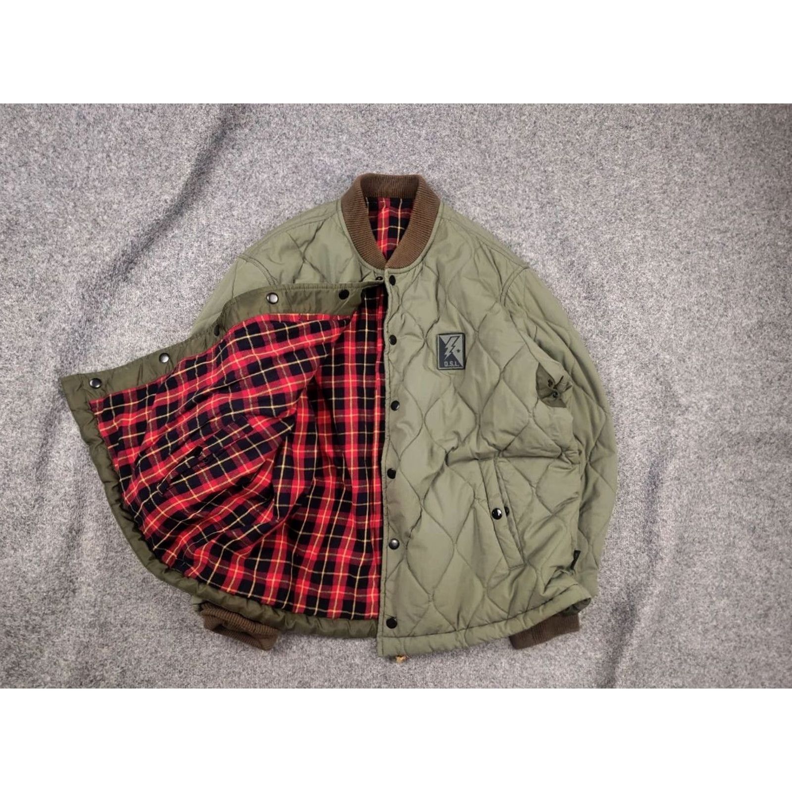 Diesel Diesel J-Foot-Bnb reversible quilted military style Insulated Cordura Green Bomber Jacket XL Men Size US XL / EU 56 / 4 - 2 Thumbnail
