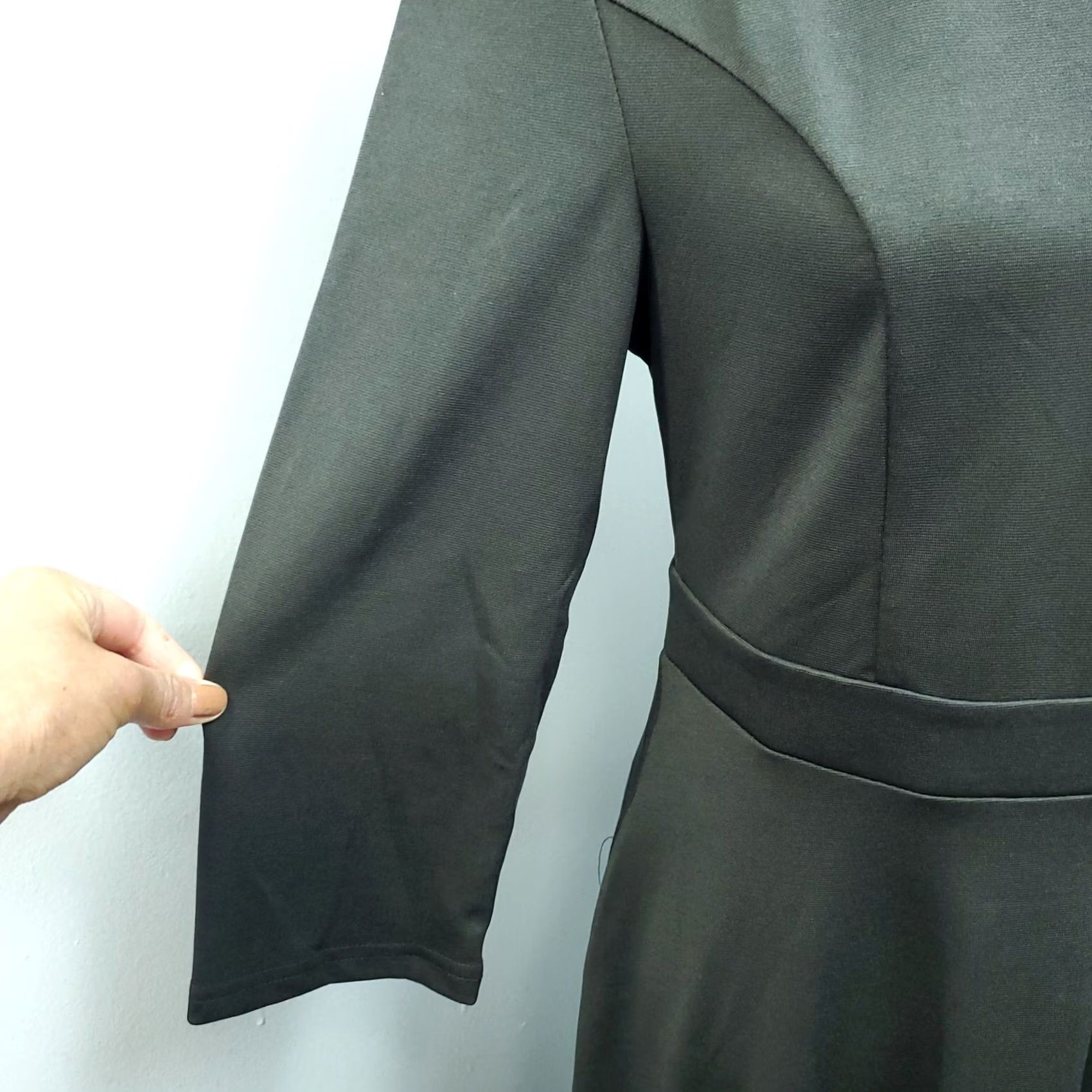 Vintage Stylewe Silky Dress Women S Black Empire Waist V-Neck Back Zip Long Sleeve Pockets Casual Party/Cocktail Knit Size S / US 4 / IT 40 - 5 Thumbnail