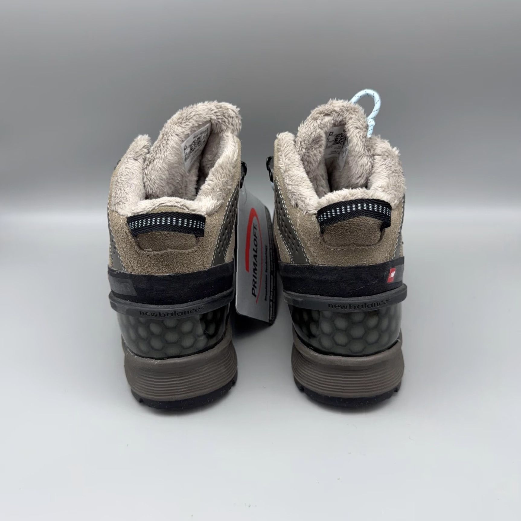 New Balance New Balance Boots Womens 7 Gray Primaloft Vibram Faux Fur Winter Hiking Boots Size US 5 / IT 35 - 5 Thumbnail