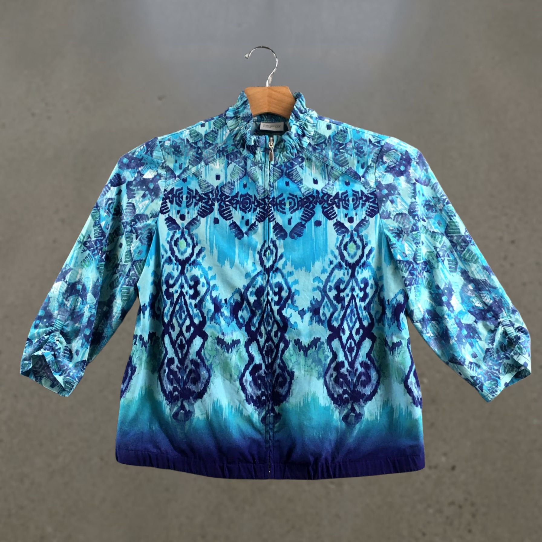 Vintage Chico's Zenergy Jacket Womens Blue Ikat Zip Up Stretch Pockets 3/4 Sleeves Cardigan Style Casual Overall Fit Regular Mens? Size XS / US 0-2 / IT 36-38 - 1 Thumbnail