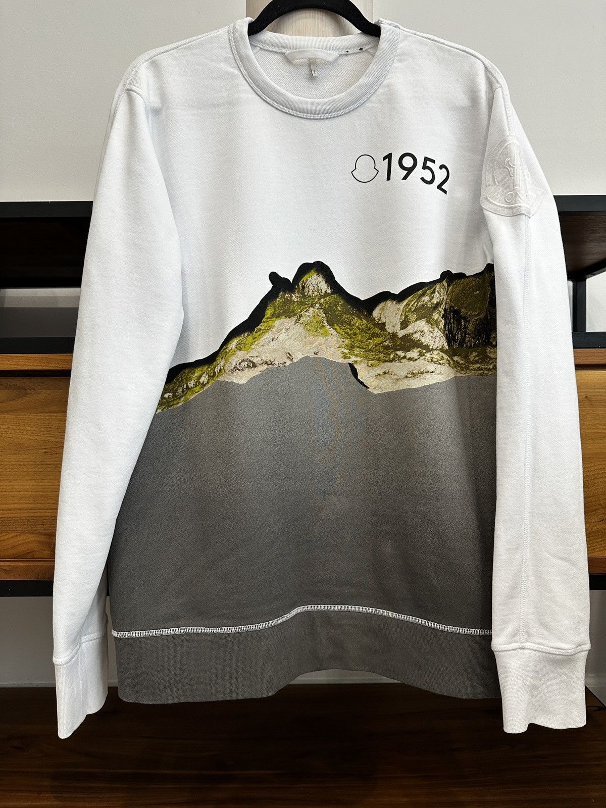 Moncler 🏔 MONCLER GENIUS 1952 Graphic Sweatshirt – Size L Size US L / EU 52-54 / 3 - 16 Thumbnail
