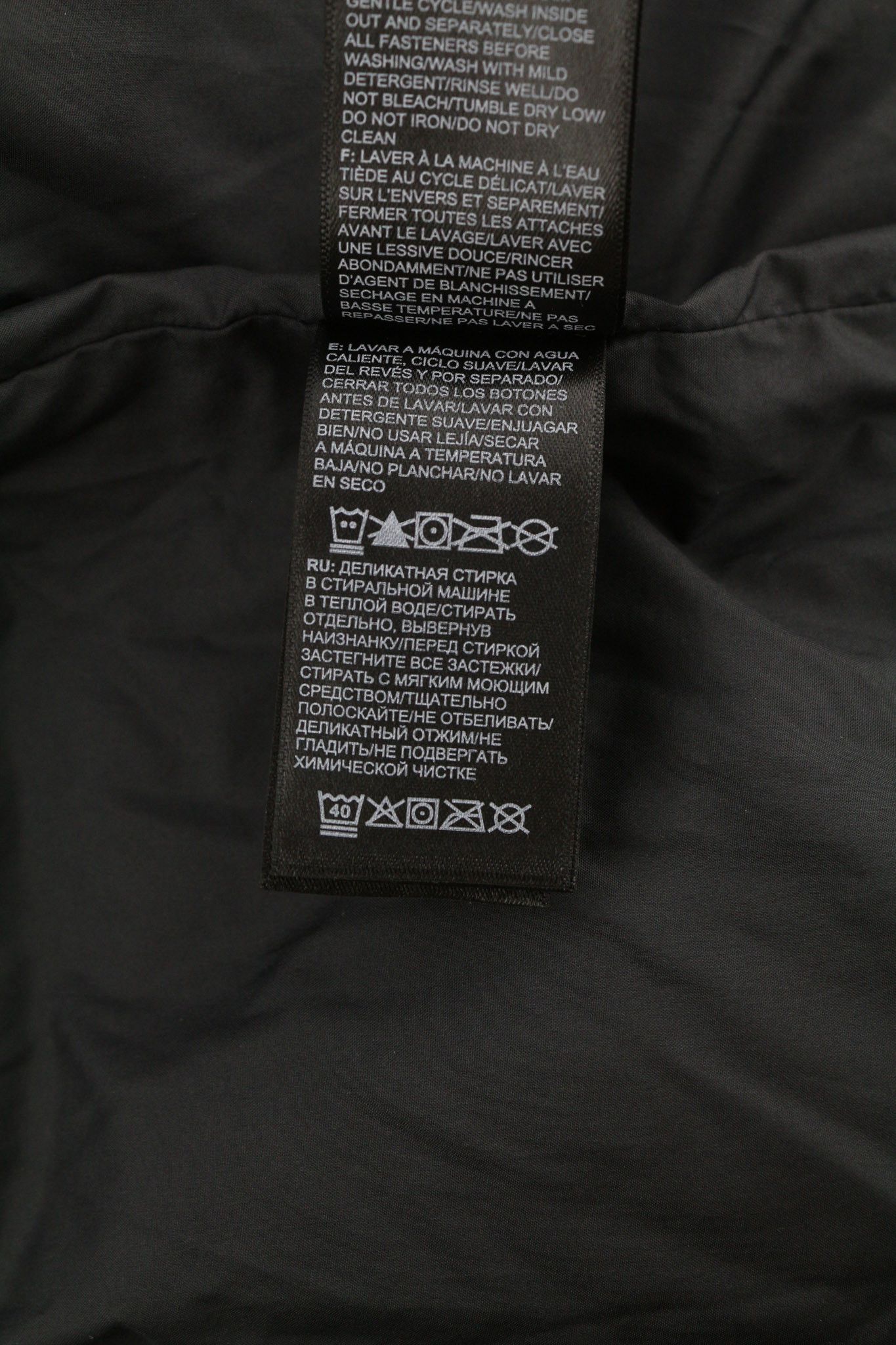 The North Face M Unisex Black Insulation Hooded Zipper Puffer Jacket 81687 Size US M / EU 48-50 / 2 - 8 Thumbnail