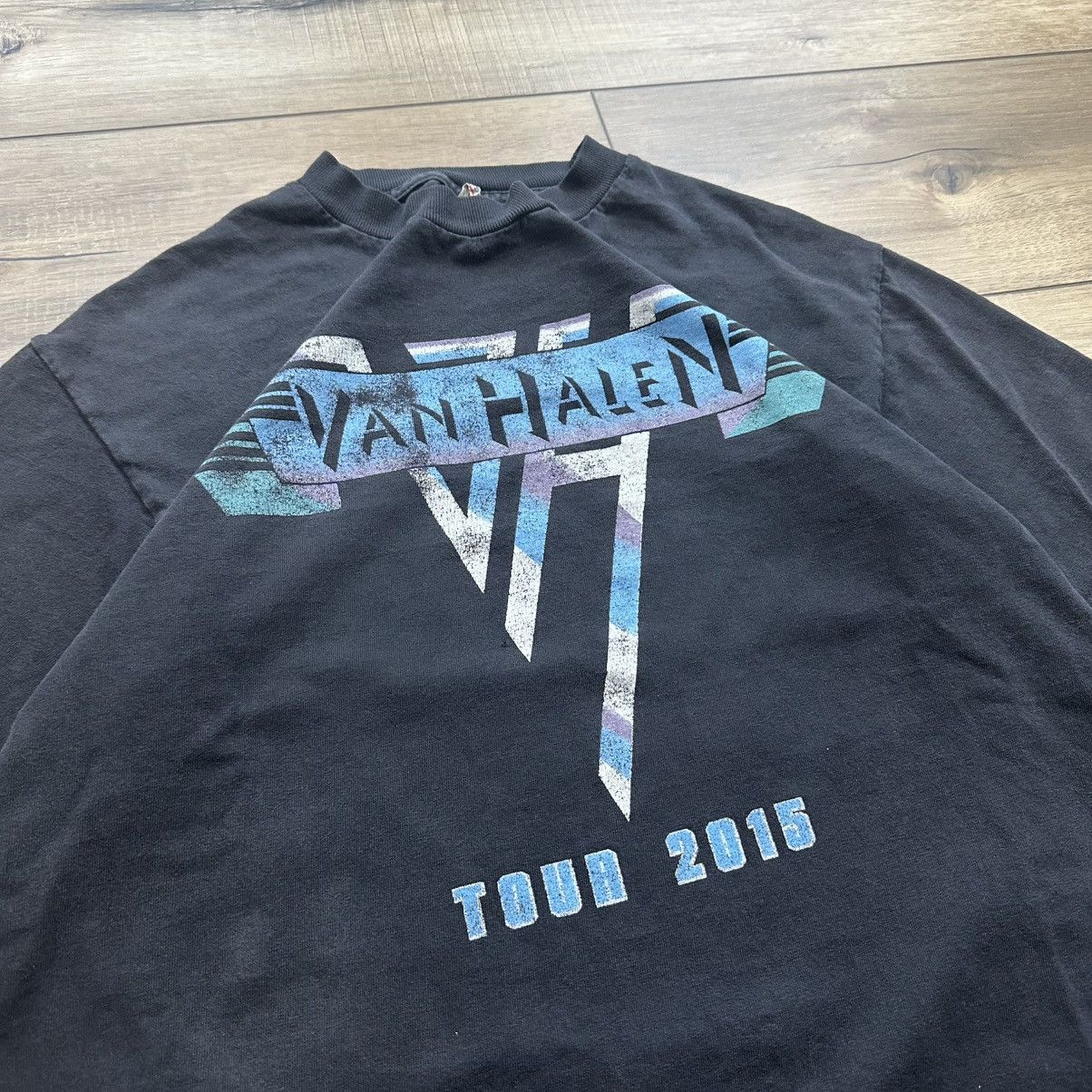Other Van Halen Live on Tour 2015 Graphic Band Tee Size US M / EU 48-50 / 2 - 5 Thumbnail