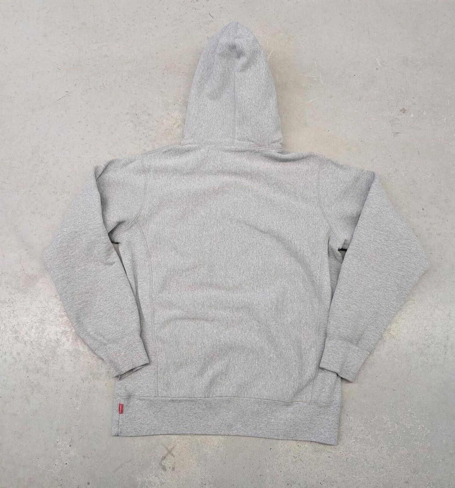 Supreme Supreme 2016 Whole Car Logo Gray Heavy Weight Hoodie Size US L / EU 52-54 / 3 - 5 Thumbnail