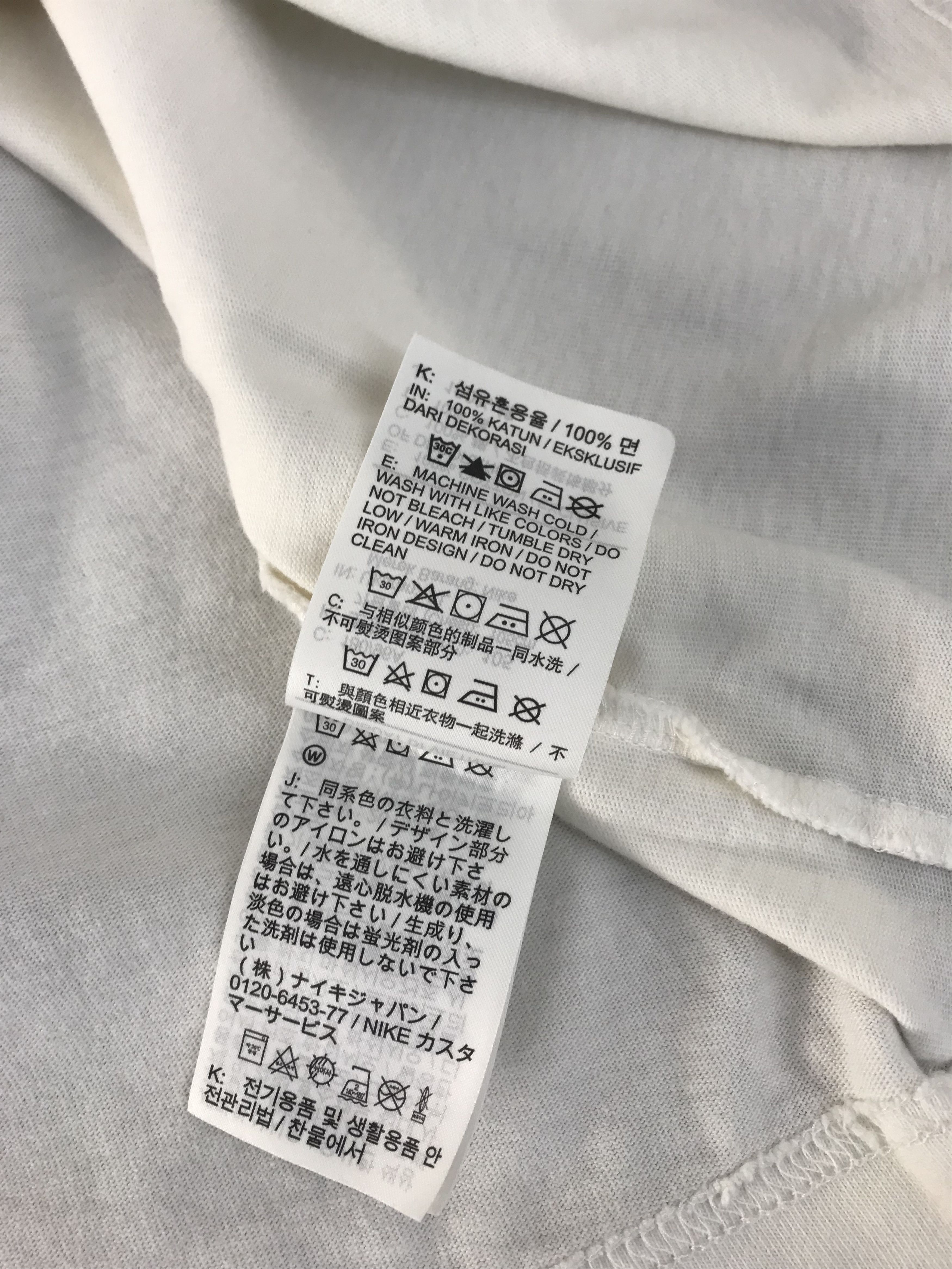 Nike Vintage Style Nike Swoosh Big Logo Printed Tee Size US XL / EU 56 / 4 - 6 Thumbnail
