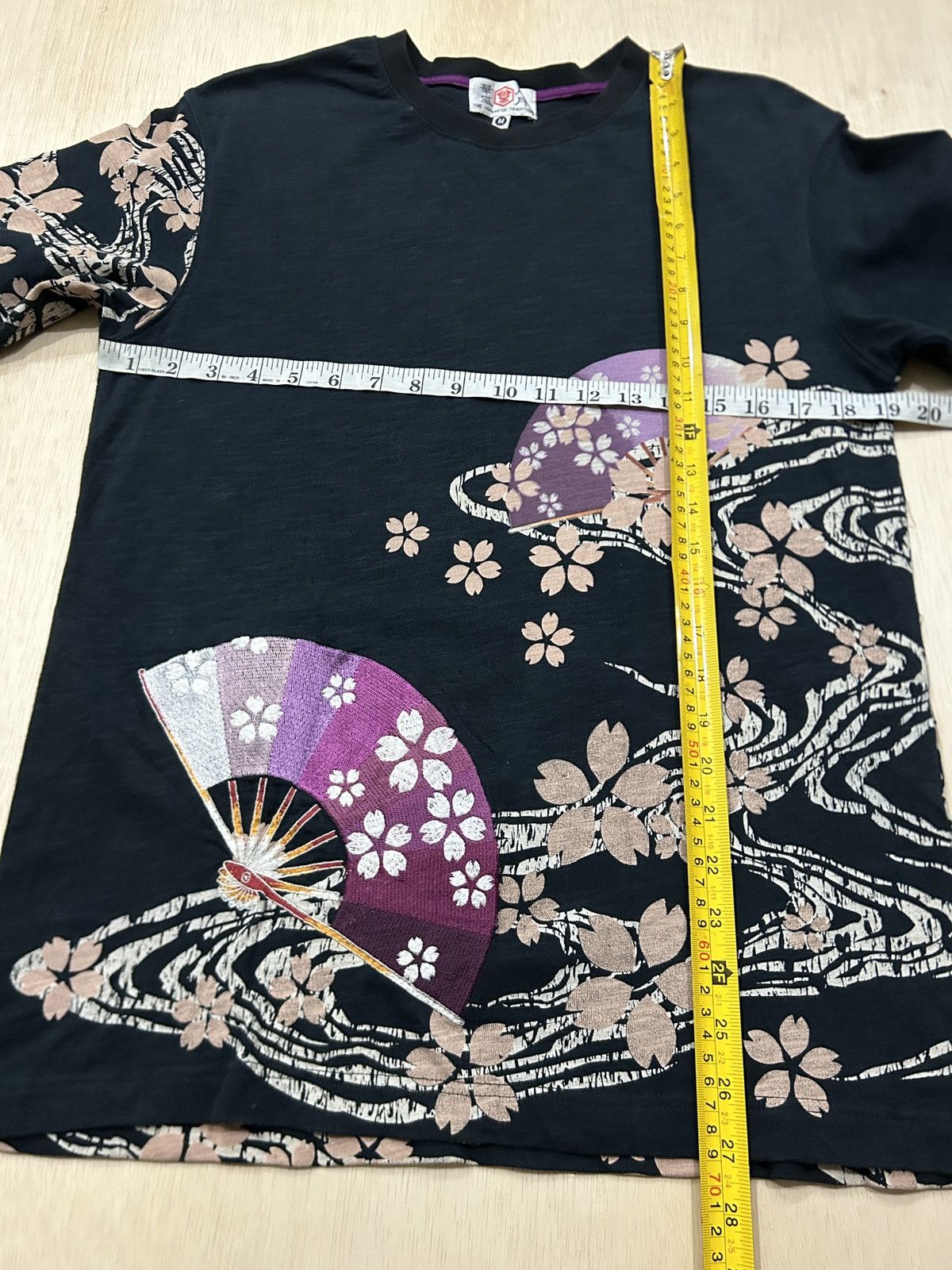 Japanese Brand Sukajan Karakuri Embroidery Overprint Tee Size US M / EU 48-50 / 2 - 10 Thumbnail