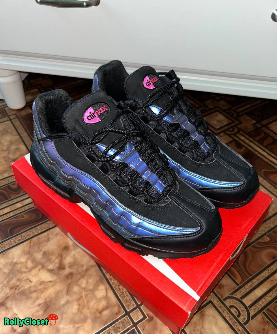 Nike Air Max 95 Premium Throwback Future