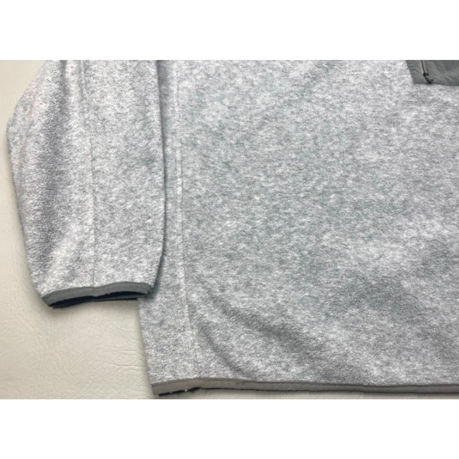 Vineyard Vines Vineyard Vines 1/4 Snap Pullover Fleece Sweater Mens 2XL Gray Active Golf 8276 Size US XXL / EU 58 / 5 - 3 Thumbnail