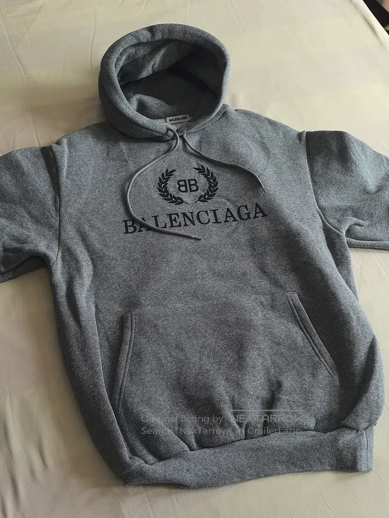 Balenciaga Balenciaga Wheat ear letter hooded and velvet sweater long Size US XS / EU 42 / 0 - 9 Thumbnail