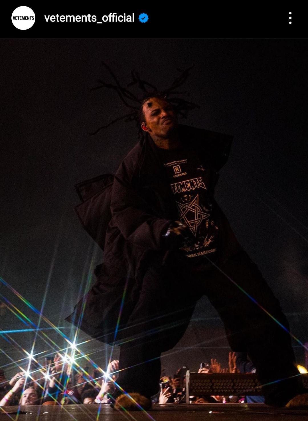 Vetements Vetements Black Yellow Red J’Adore Hardcore Hoodie Medium M Size US M / EU 48-50 / 2 - 12 Thumbnail