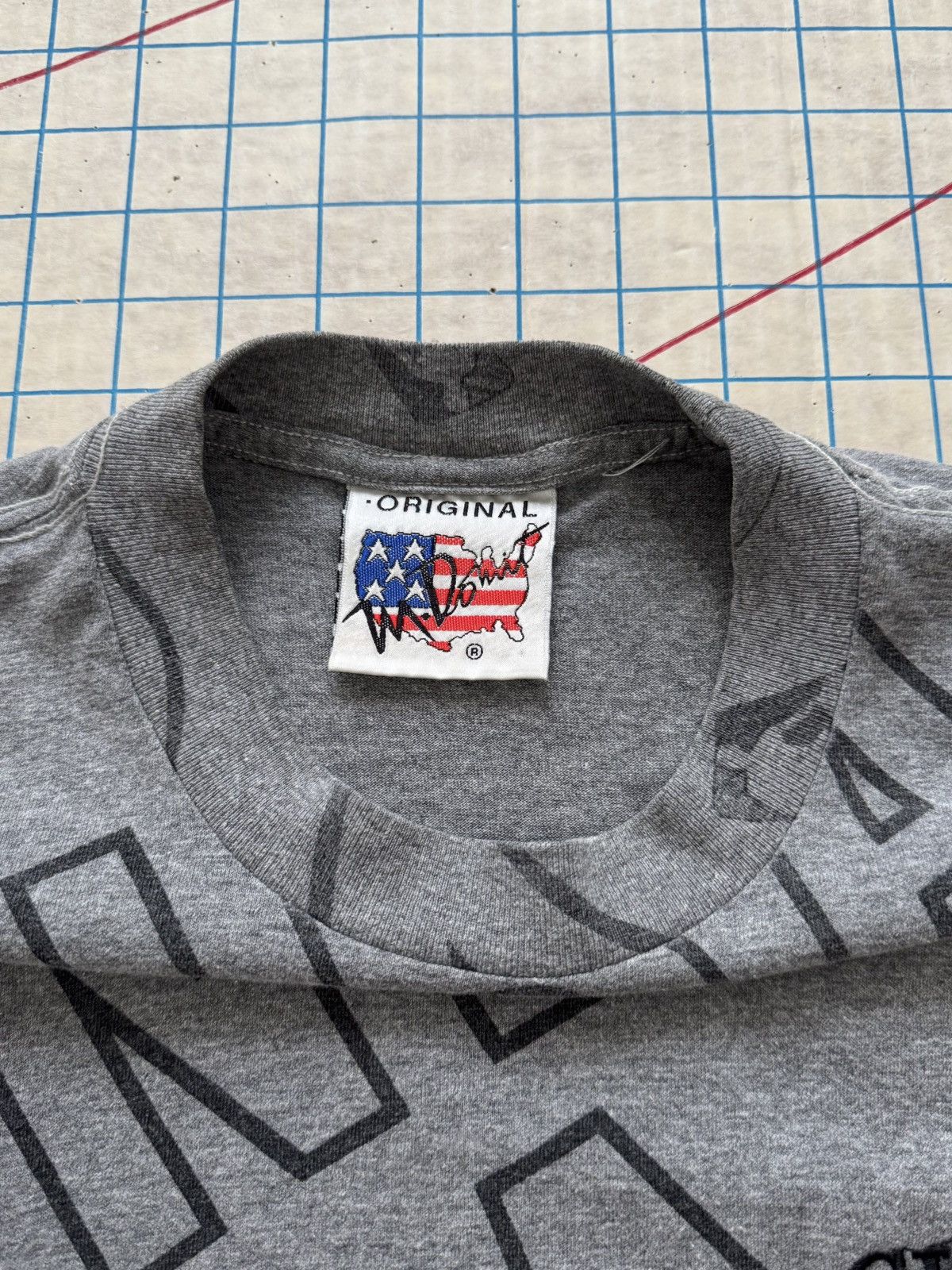 NBA × Vintage Vintage NBA Chicago Bulls Long Sleeve Tee Gray Fits Mens XL Size US XL / EU 56 / 4 - 7 Thumbnail