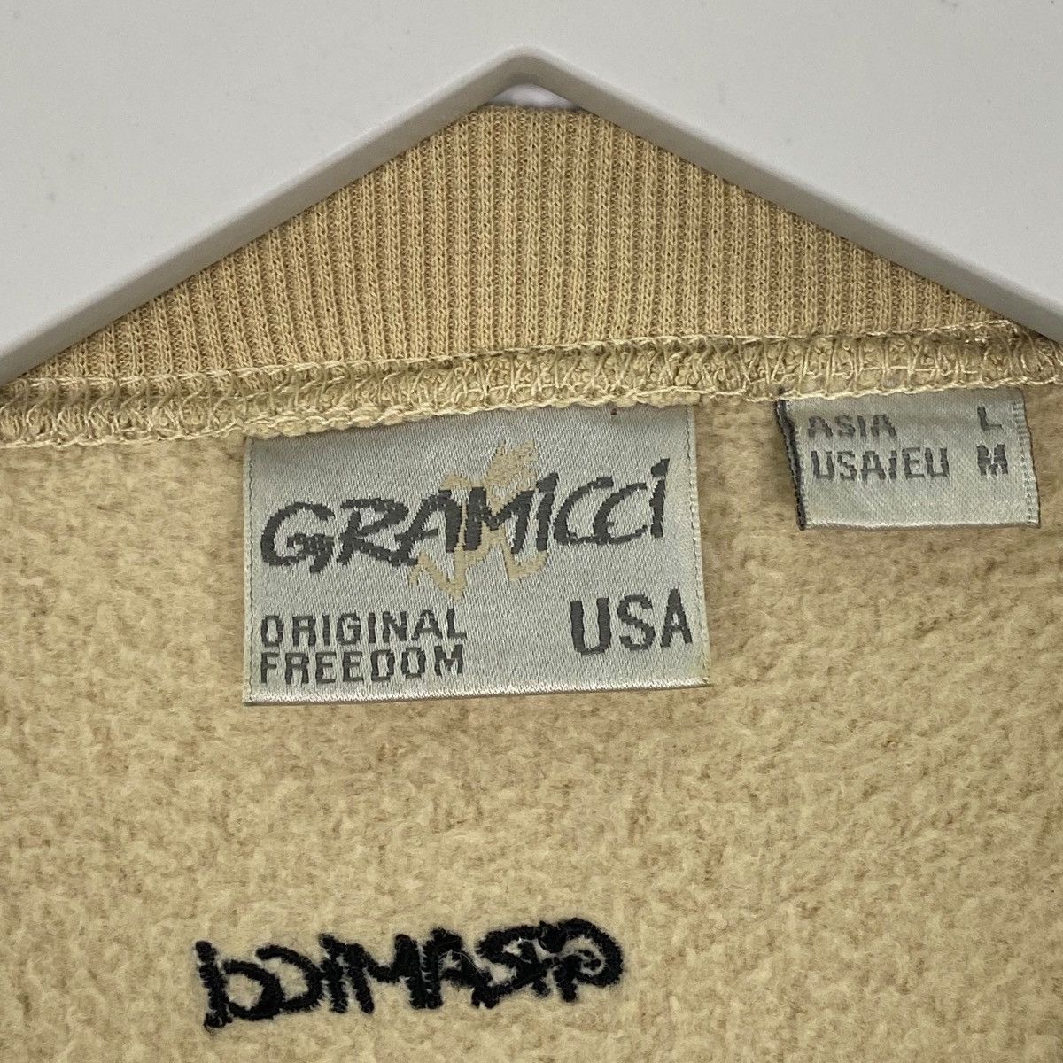 Vintage Vintage Gramicci Crewneck Sweatshirt Beige Pullover Size L Size US L / EU 52-54 / 3 - 6 Thumbnail