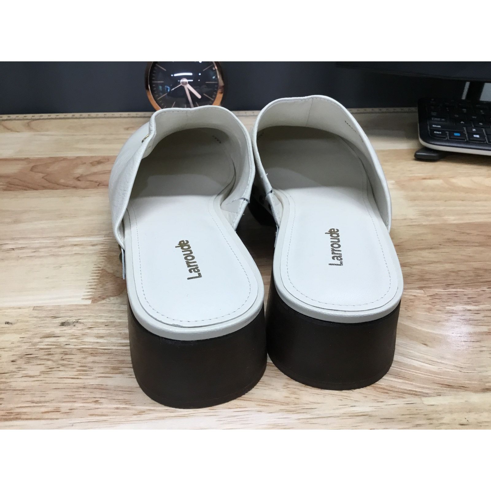 The Unbranded Brand Larroude Zuzi Bit Mules Women's US 9 White Leather Slippers Size US 9 / IT 39 - 3 Thumbnail