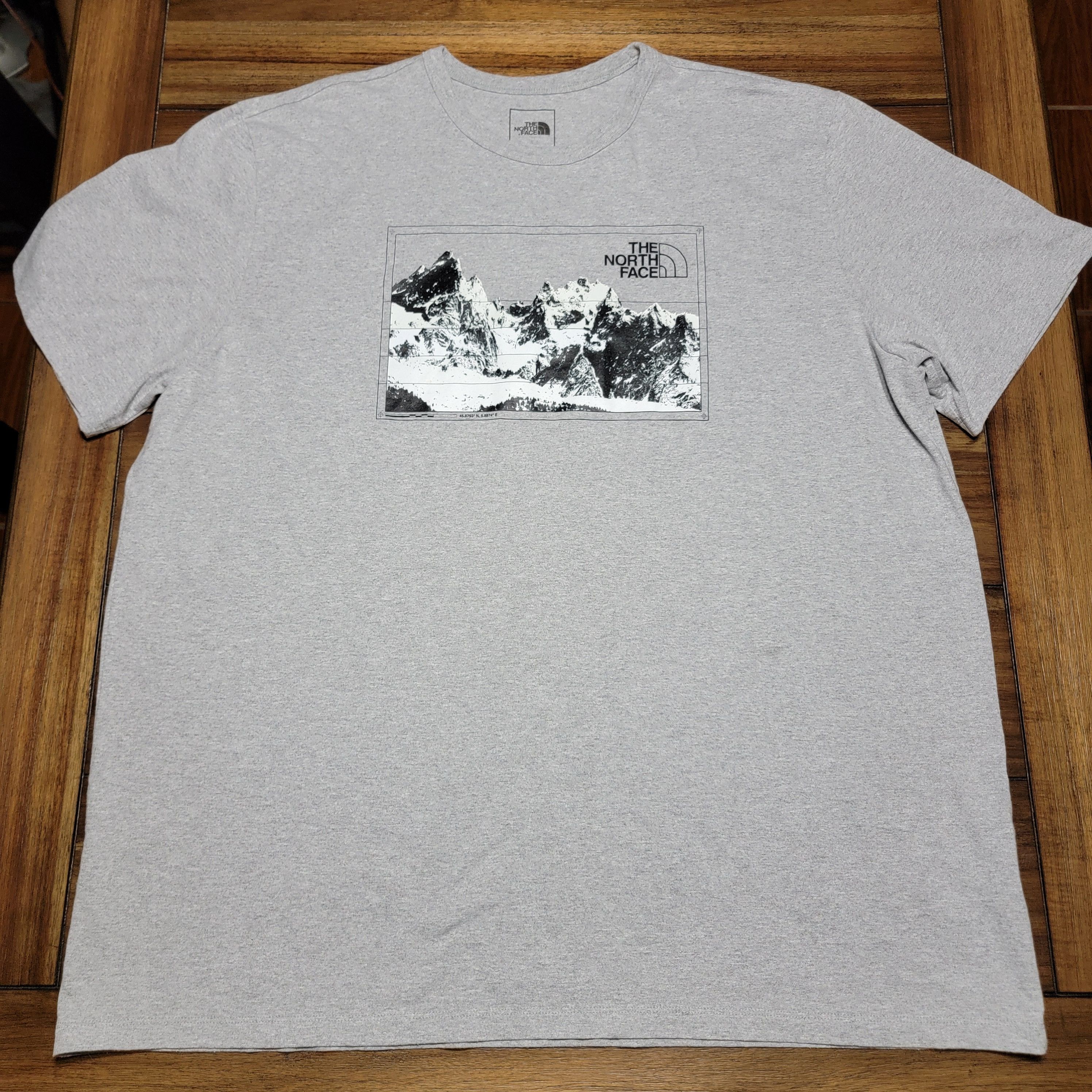 The North Face The North Face Men's SS Tee Mountain Logo - Size XXL Size US XXL / EU 58 / 5 - 1 Thumbnail