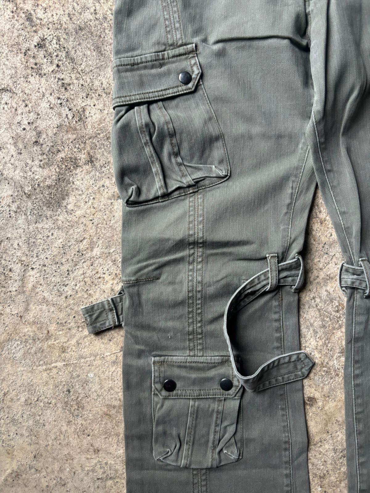 Japanese Brand 2000s Semantic Design Multipocket Bondage Cargo Pants Size US 31 - 5 Thumbnail