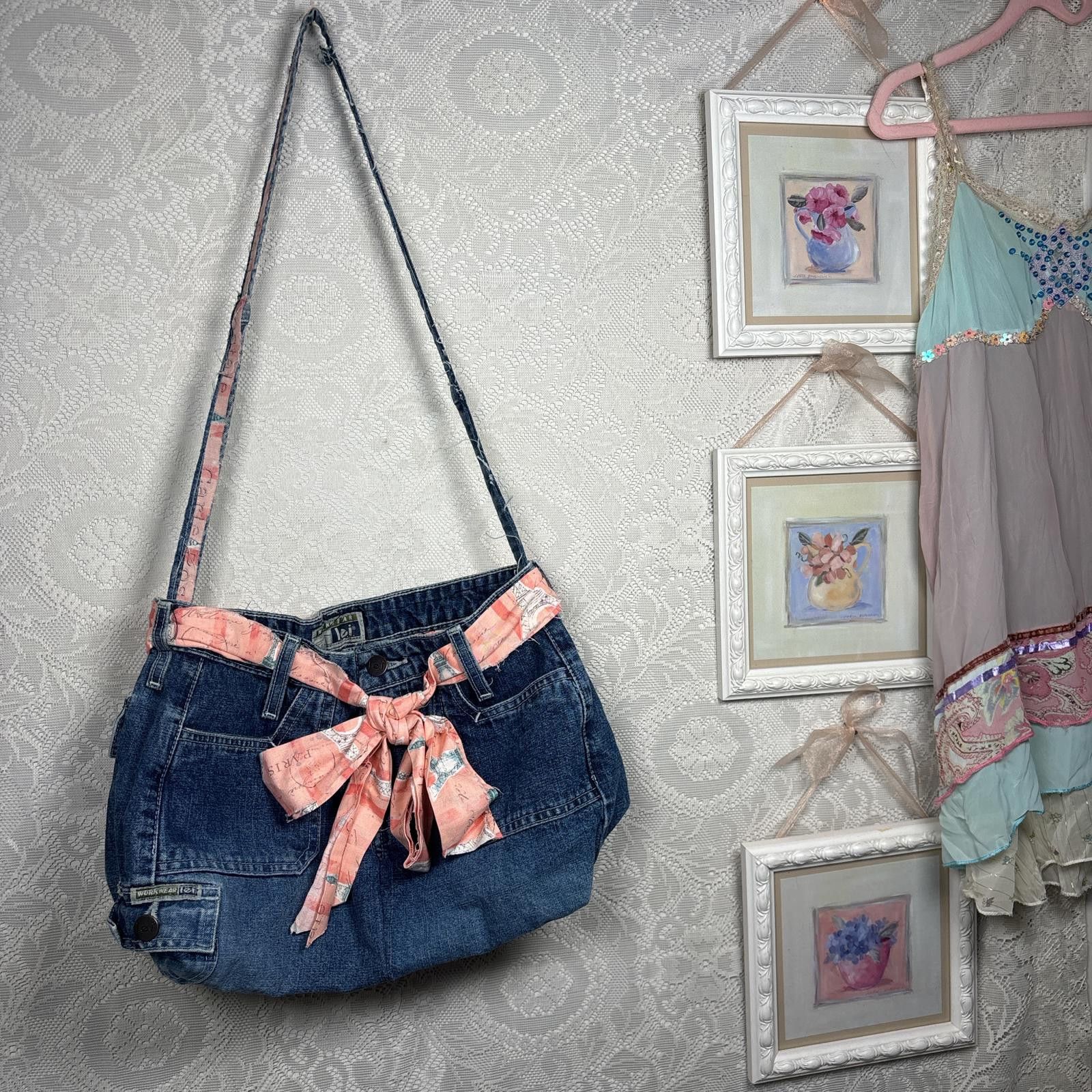 L.E.I. y2k denim skirt bag purse with pink bow Size ONE SIZE - 1 Thumbnail