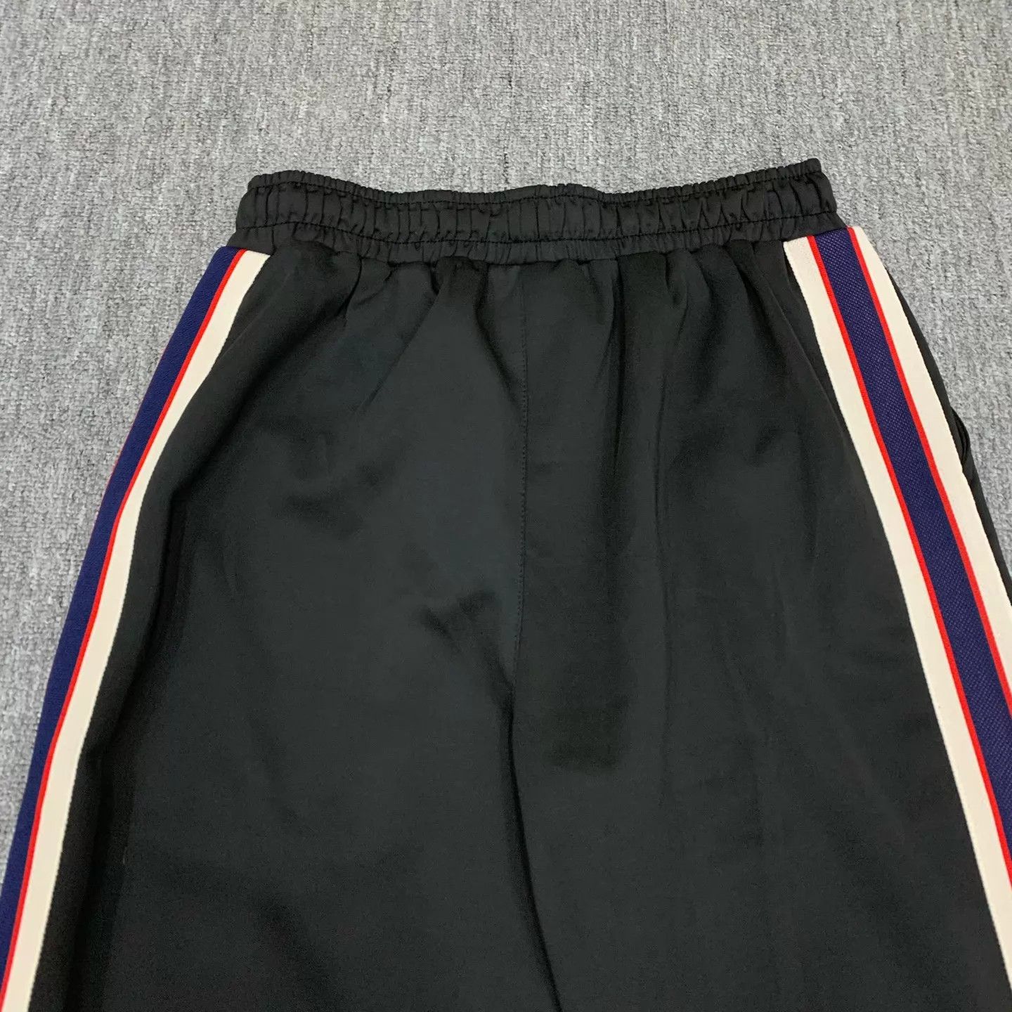 Gucci Gucci black side logo pants size 46 98 new Size US 30 / EU 46 - 7 Thumbnail