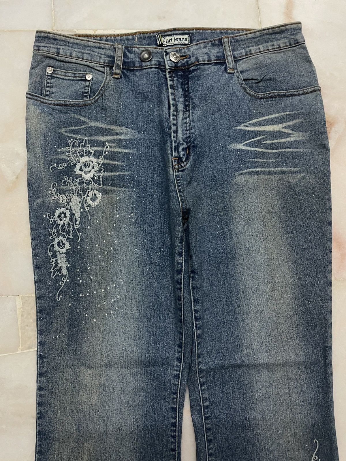 Japanese Brand 💥Rare💥Vintage Japanese Flora Art Embroidery Bootcut Jean Size 32" / US 10 / IT 46 - 2 Thumbnail