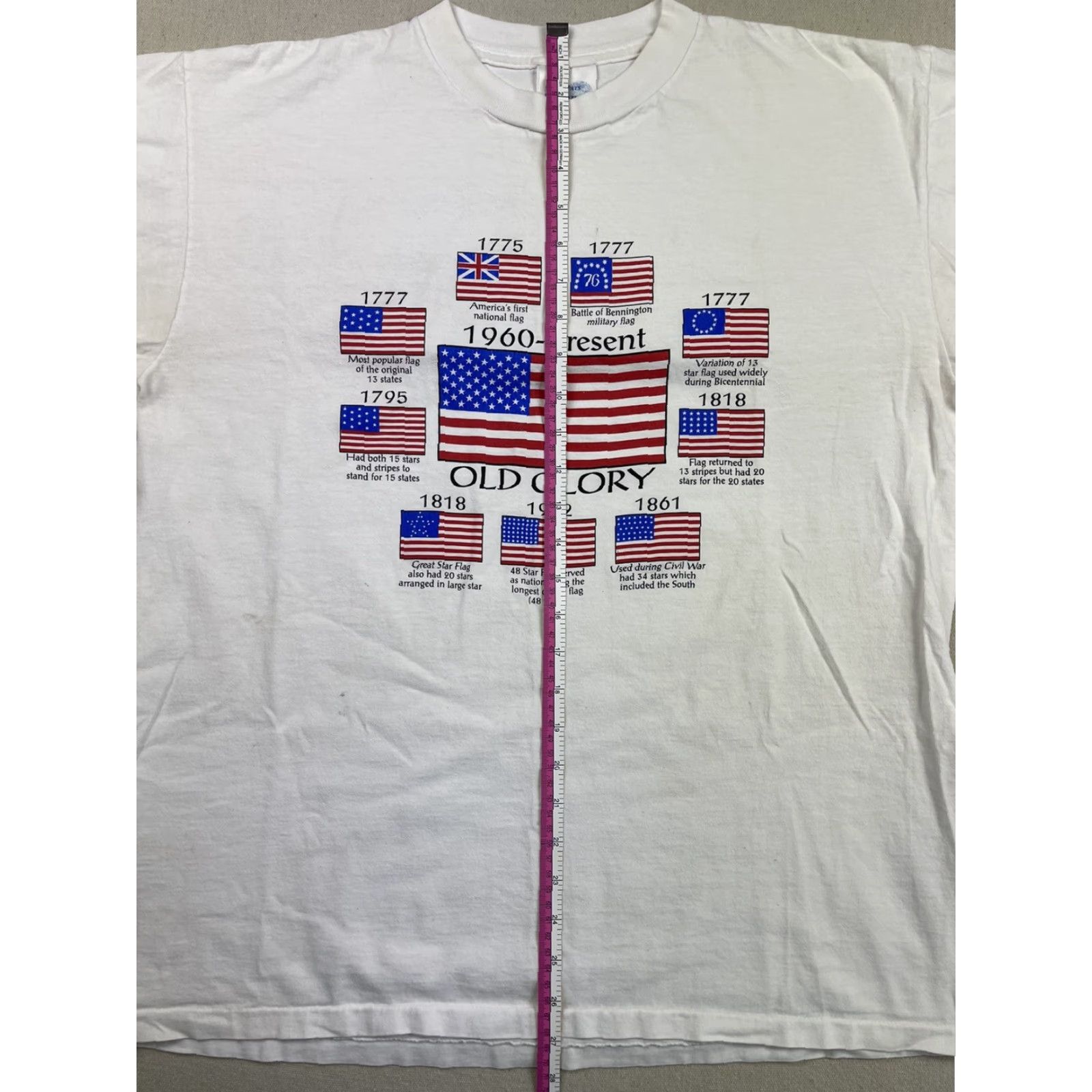 Vintage VINTAGE Le Pays International T-Shirt American Flag Graphic XL White Short Sleeve 90s Unisex Adults Size US XL / EU 56 / 4 - 6 Thumbnail