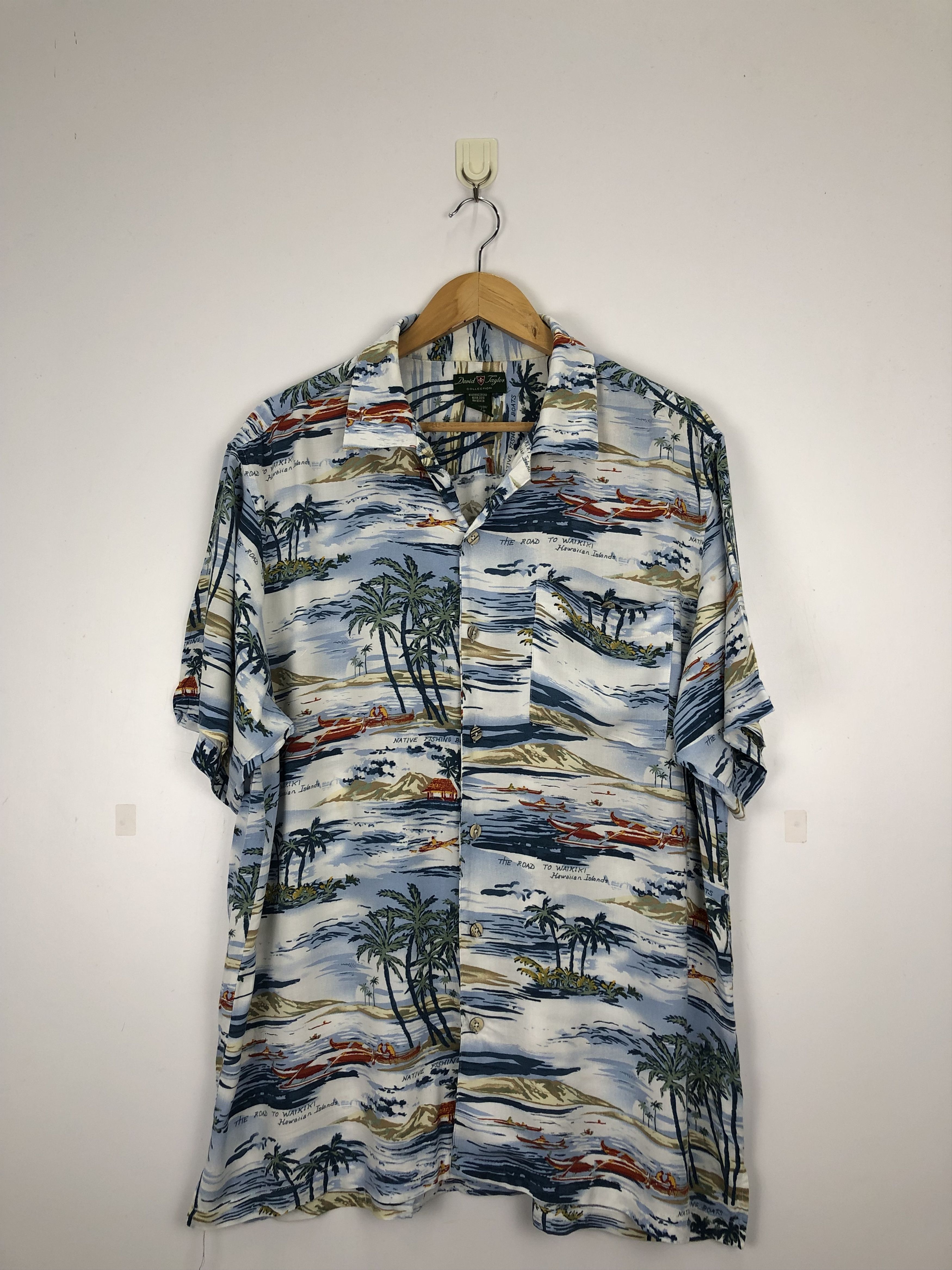 Vintage Vintage Hawaiian Sun Surf Motive Design TA0008 Size US L / EU 52-54 / 3 - 1 Thumbnail