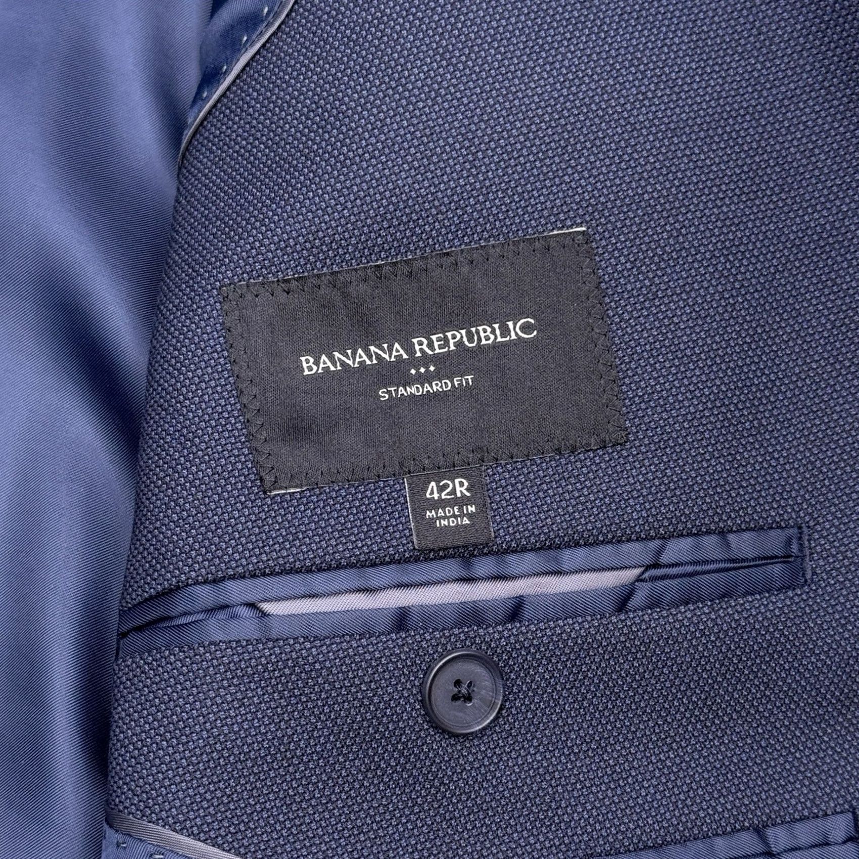 Banana Republic Banana Republic Blazer Navy Blue 42R Regular Fit Stretch Notch Lapel 2-Button Jacket Men Business Formal Winter Spring Summer Fall Bleisure Dressy Size 42R - 7 Thumbnail