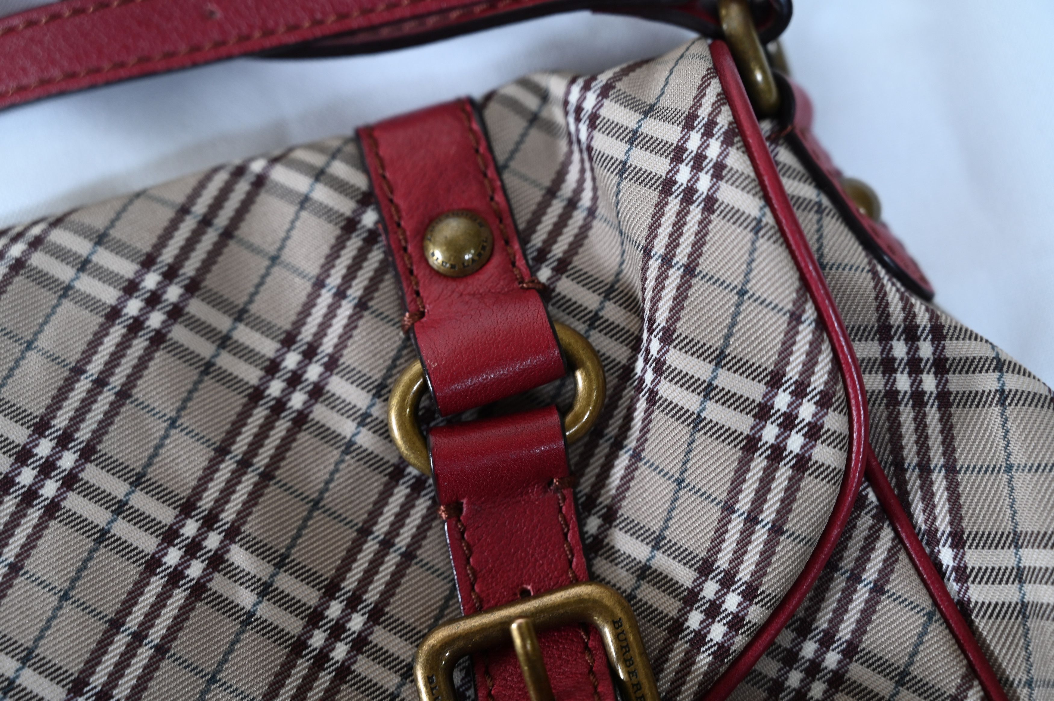 Burberry Burberry Blue Label Nova Check Shoulder Bag Size ONE SIZE - 6 Thumbnail