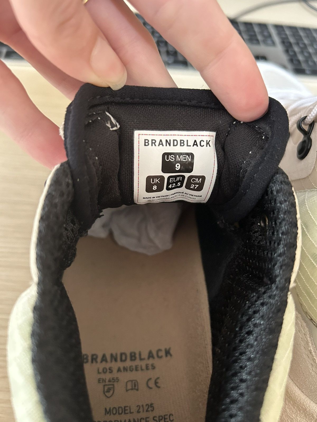 Brandblack Brandblack Rare Metal Evo Off White Size US 9 / EU 42 - 6 Thumbnail