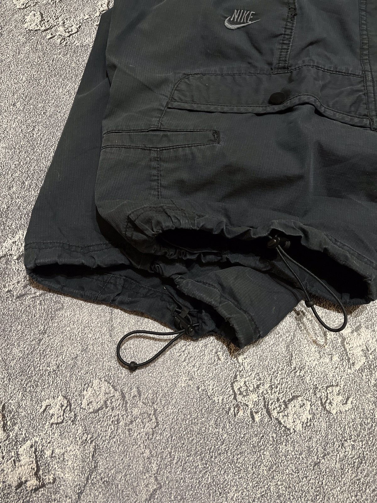 Nike × Vintage Nike Vintage Sportswear Cargo Shorts Y2K Size US 34 / EU 50 - 5 Thumbnail