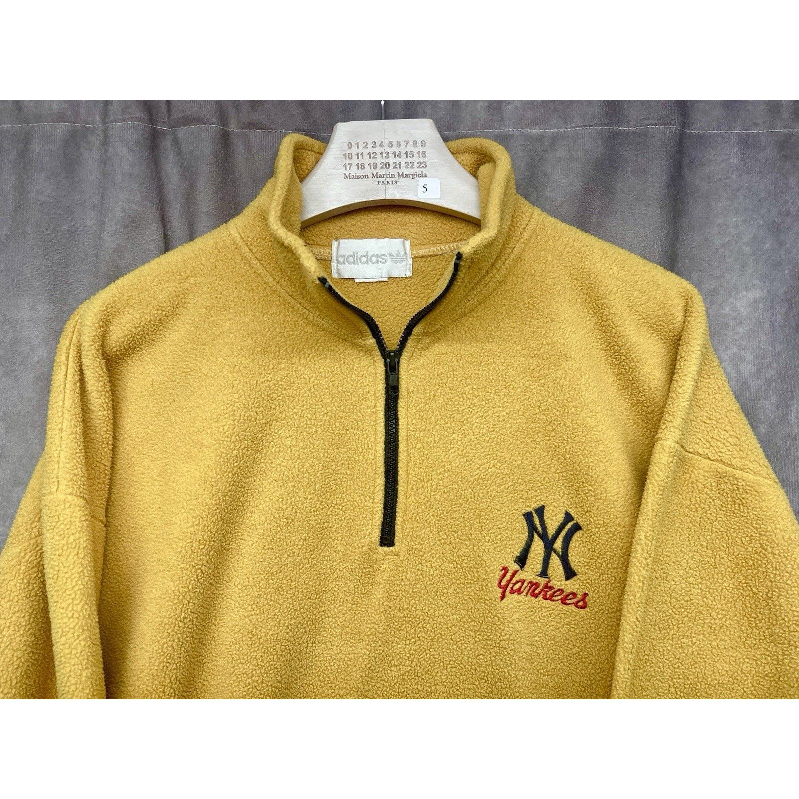 Adidas VINTAGE 90S ADIDAS NEW YORK YANKEES FLEECE 1/4 ZIP YELLOW US Size US XL / EU 56 / 4 - 3 Thumbnail