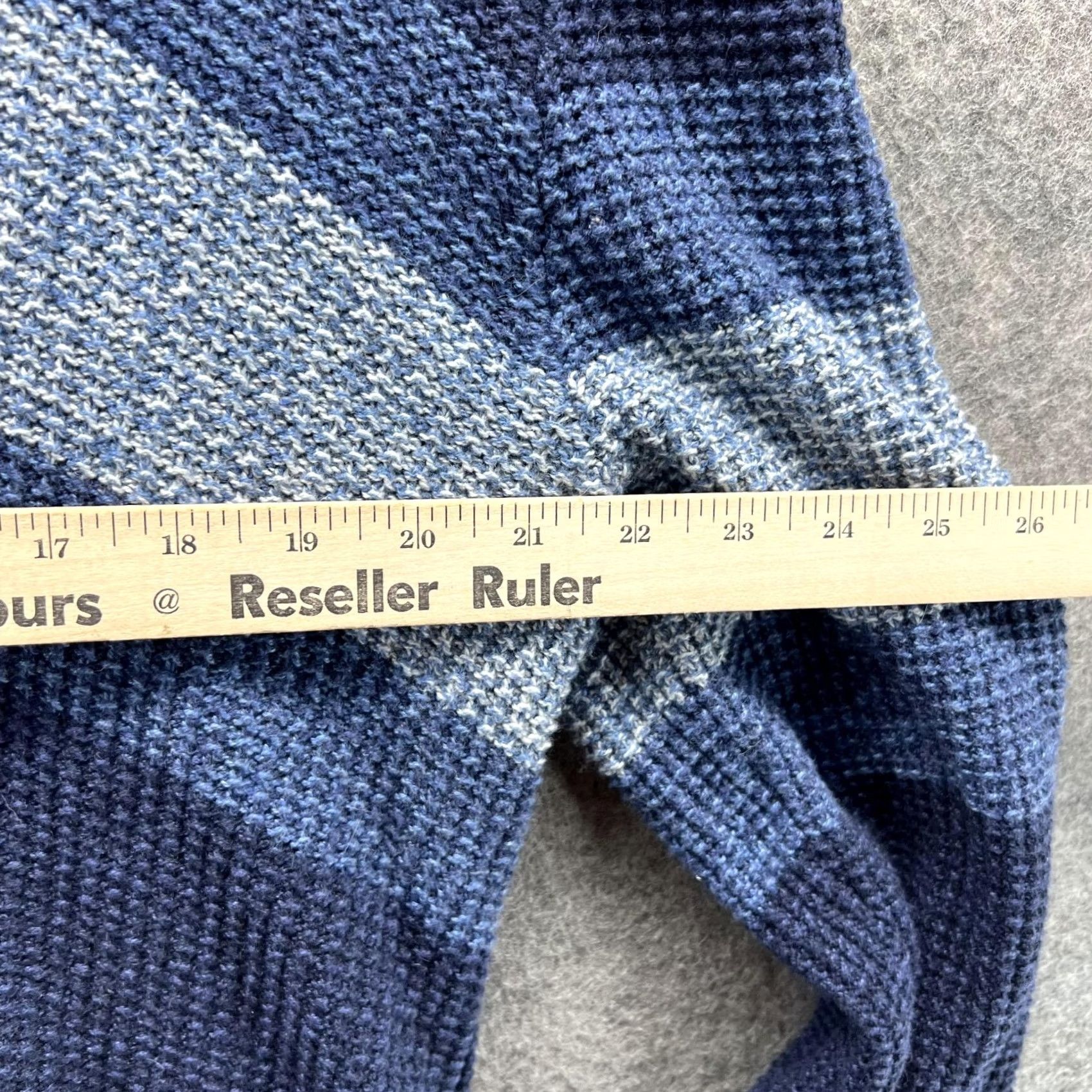 Banana Republic VINTAGE Banana Republic Sweater Women's Large Blue Pullover Fleece Cotton Cowl Mock Neck Logo Knit Shirt/ Sweater Size L / US 10 / IT 46 - 7 Thumbnail