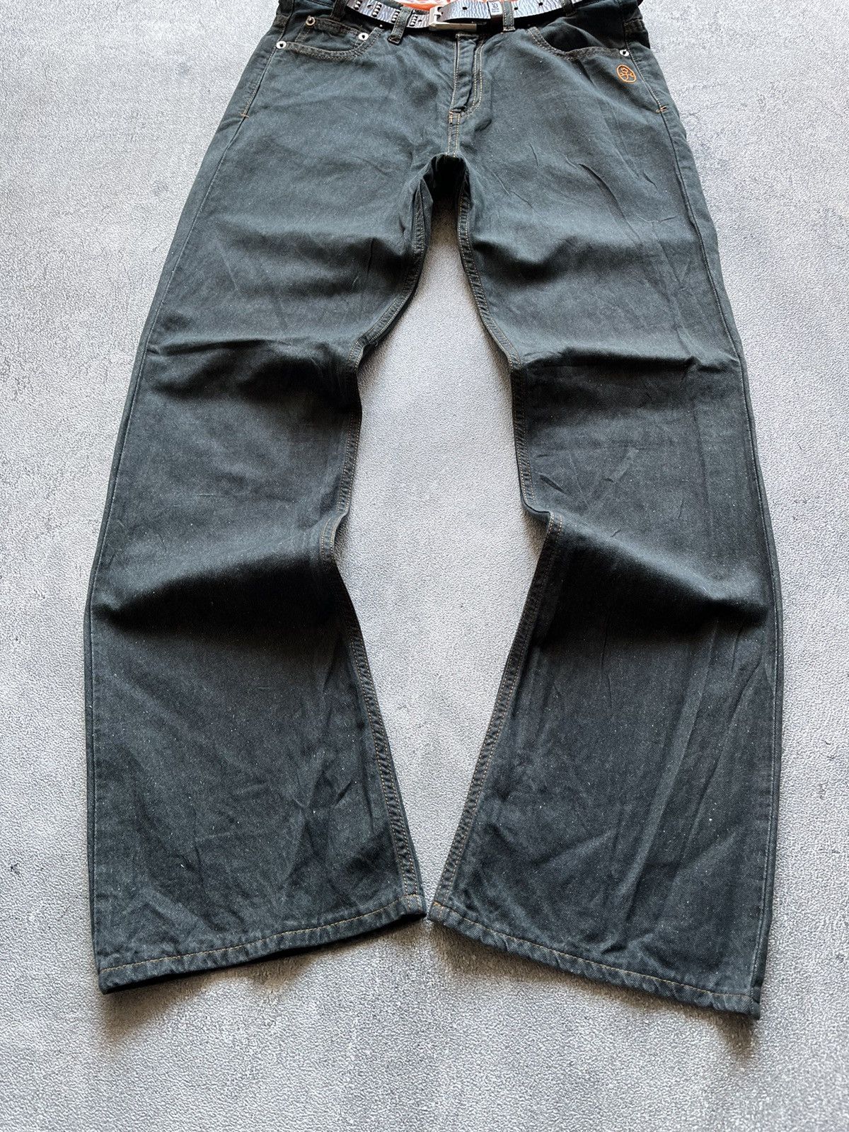 If Six Was Nine 2000s JC De CASTELBAJAC SNOOPY FLARE JEAN Size US 30 / EU 46 - 3 Thumbnail