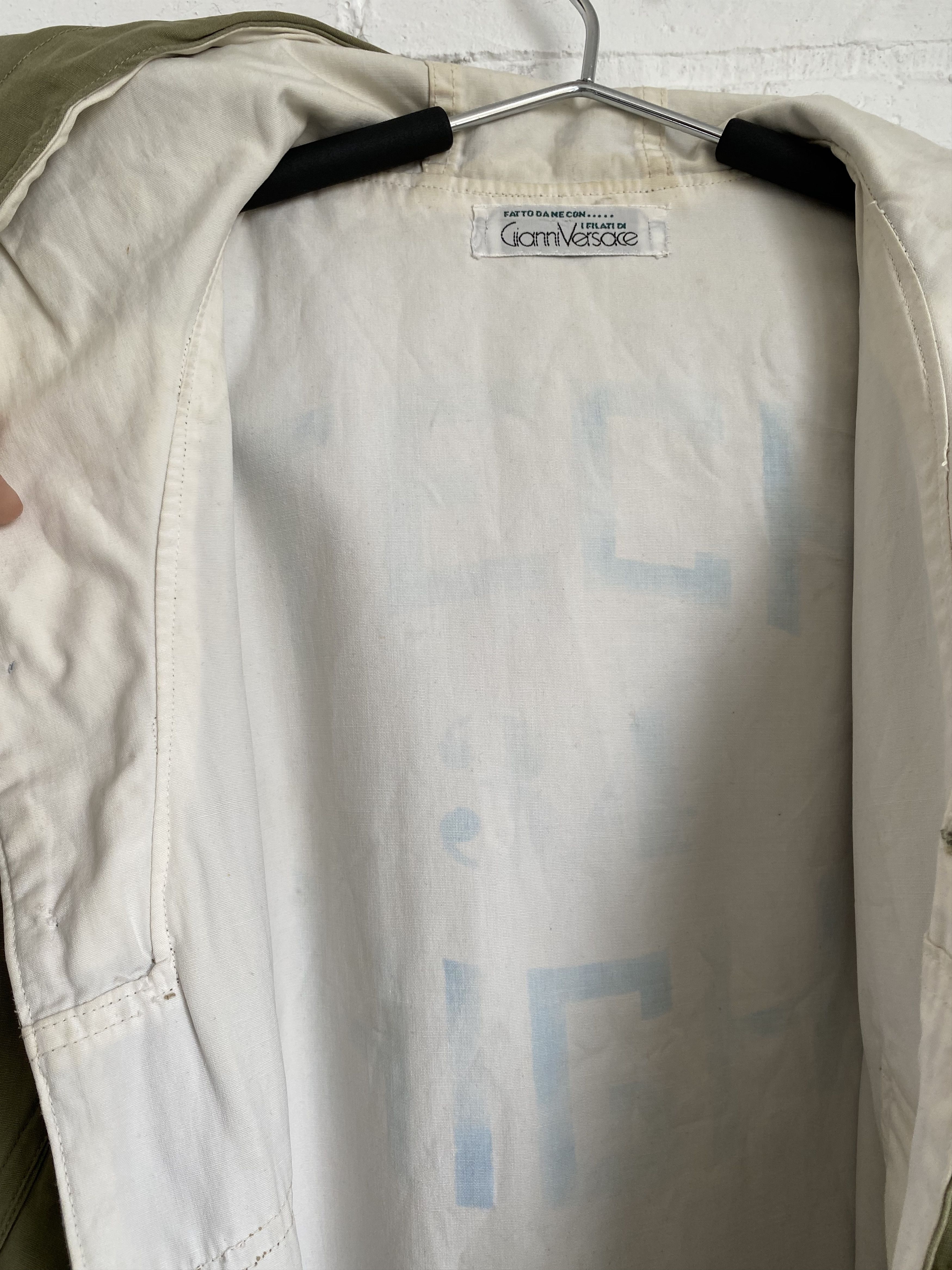 Versace Vintage 90s Gianni Versace Southwest Eagles parka Size US L / EU 52-54 / 3 - 7 Thumbnail