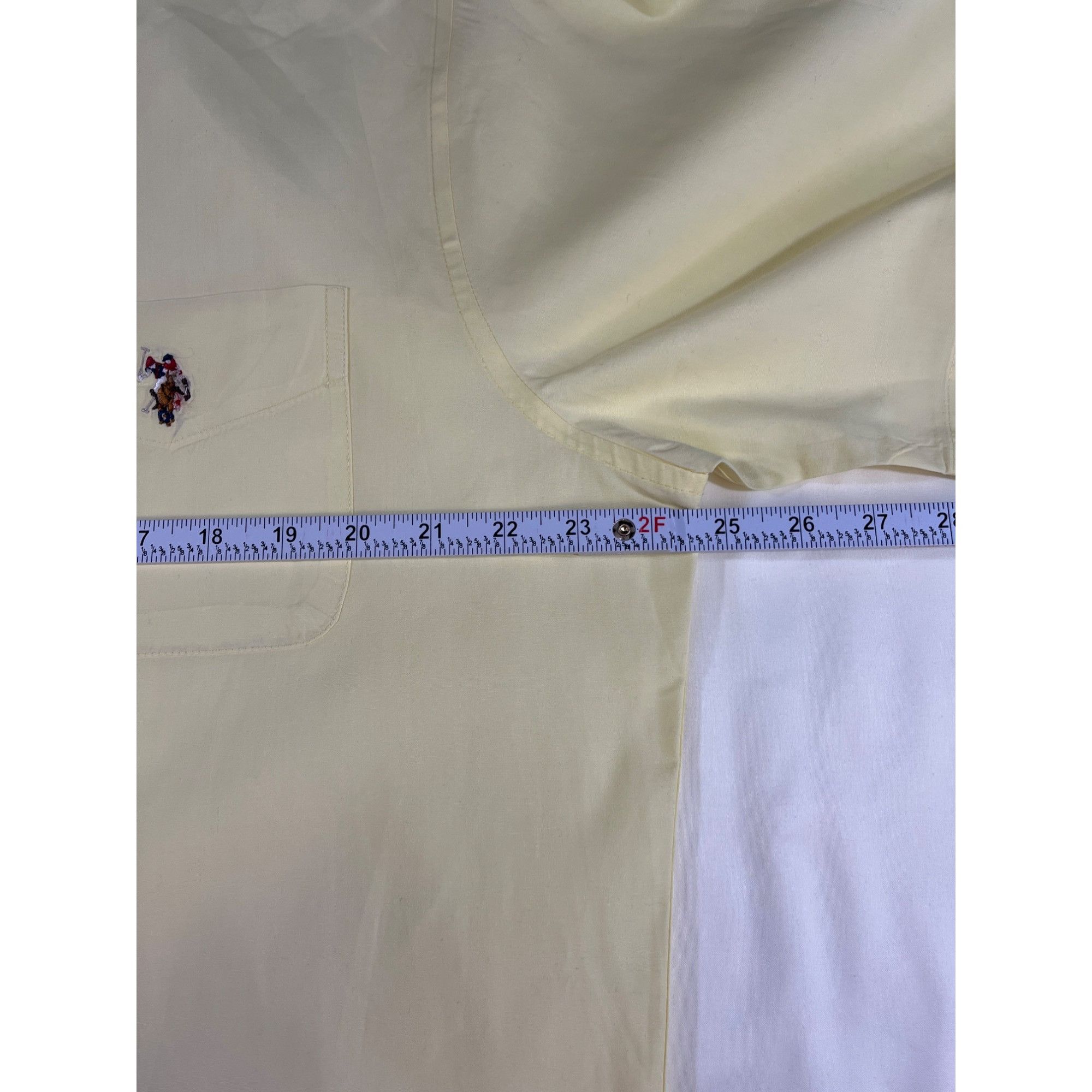 U.S. Polo Assn. US Polo Assn Mens yellow Short Sleeve Button Up Shirt size L Size US L / EU 52-54 / 3 - 6 Thumbnail