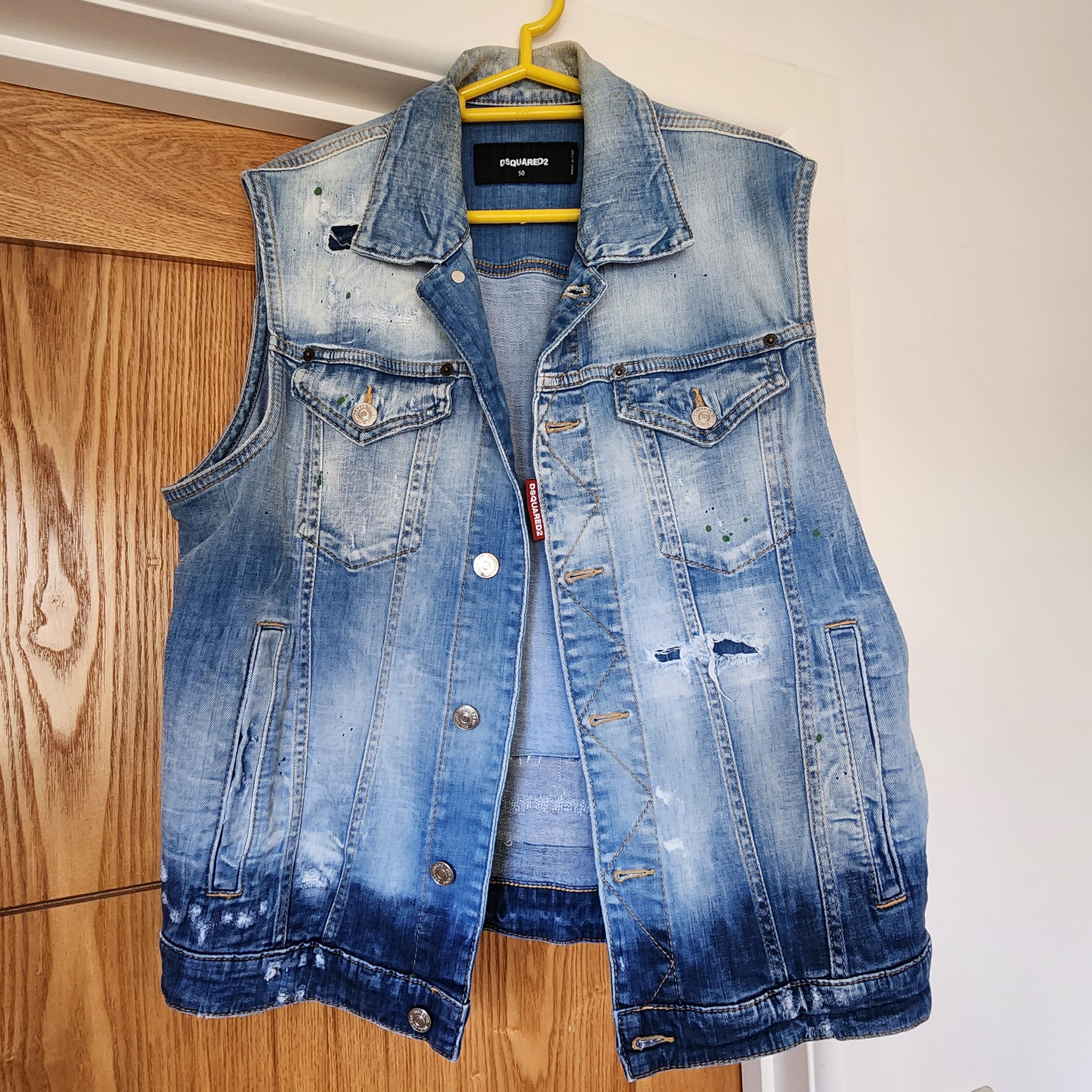 Dsquared2 DSquared2 Classic Jean Vest Model: S74FB0270 S30342 Size US M / EU 48-50 / 2 - 1 Thumbnail
