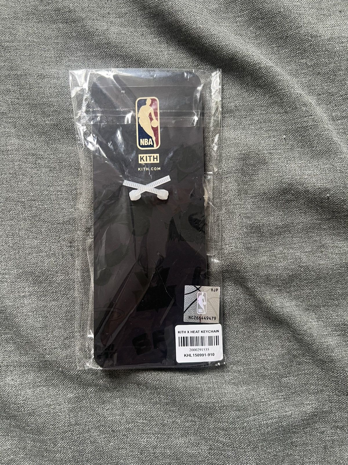 Kith × NBA Kith NBA All Star Miami Heat Keychain Size ONE SIZE - 2 Thumbnail
