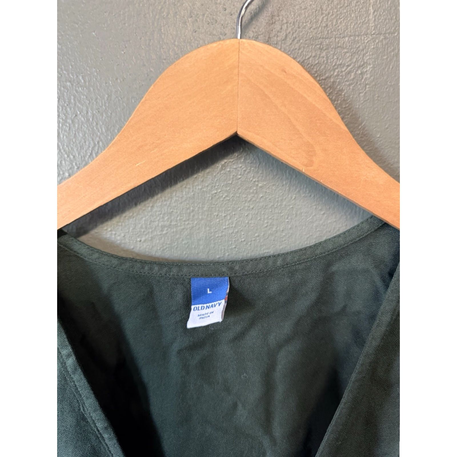 Old Navy VINTAGE Old Navy Womens Green Short Sleeve Button-Up Shirt Size Large NWT Size L / US 10 / IT 46 - 3 Thumbnail