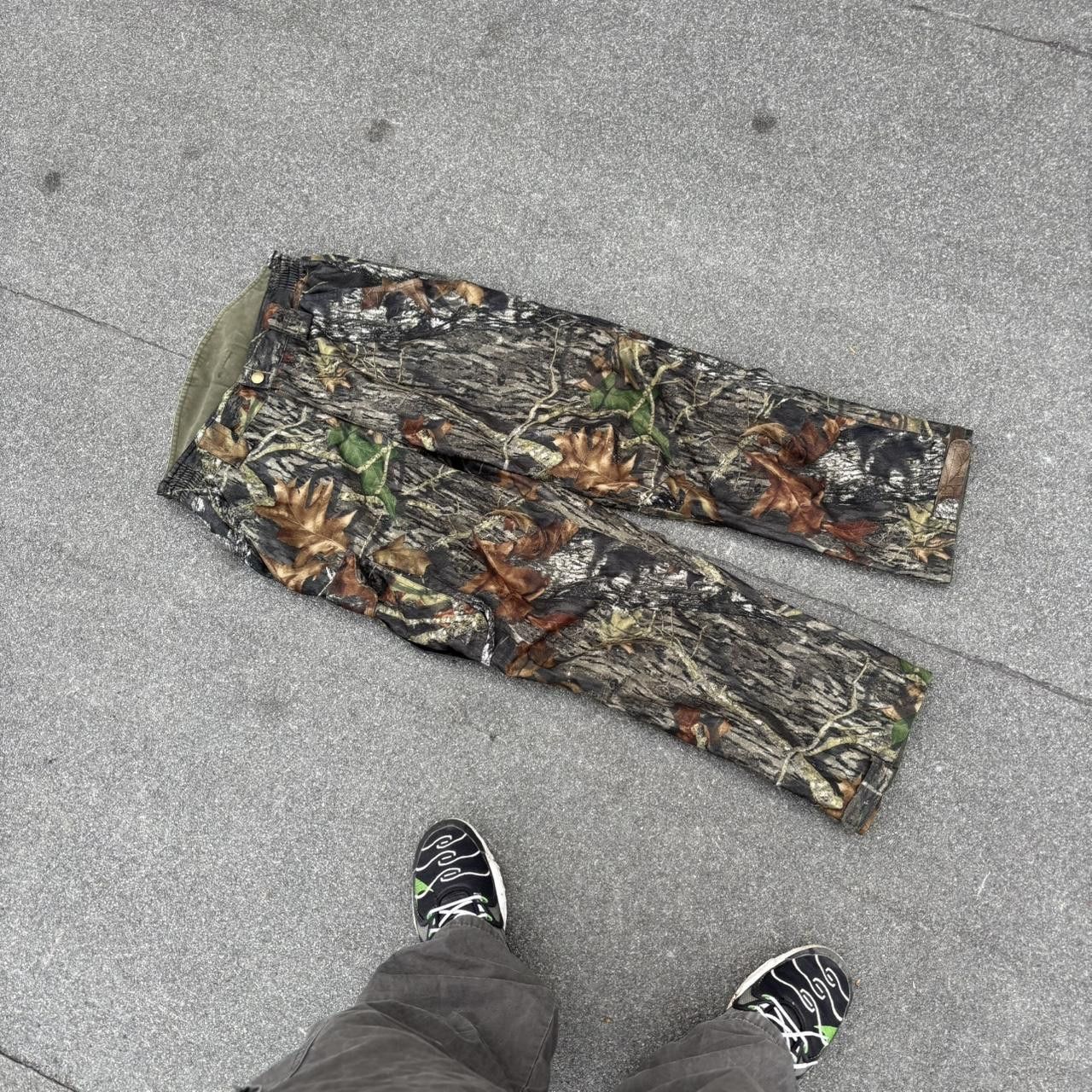 Japanese Brand × Realtree × Vintage Vintage y2k 90s Realtree camo cargo pants Size US 32 / EU 48 - 2 Thumbnail