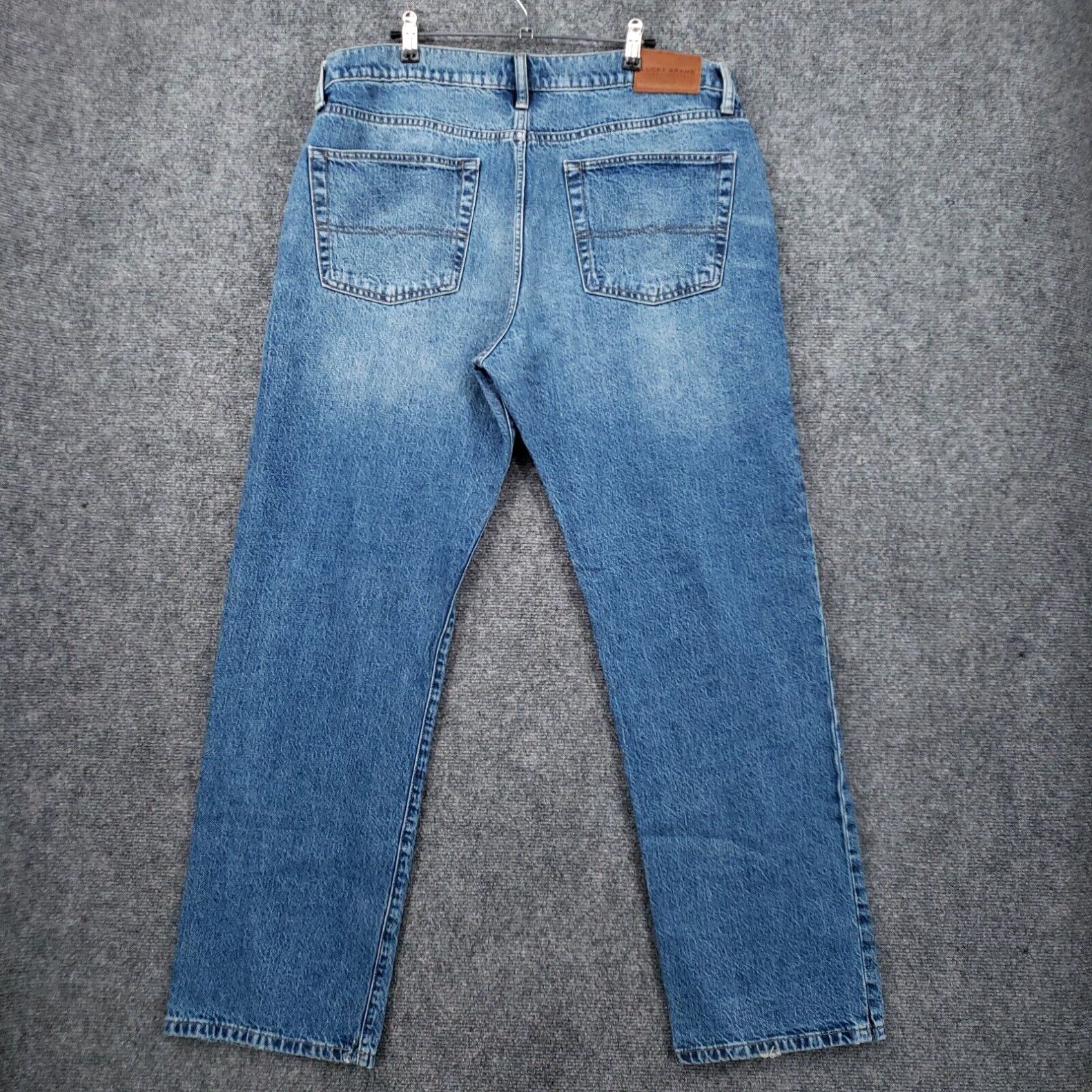 Lucky Brand Straight Leg Jeans 36x32 outlet