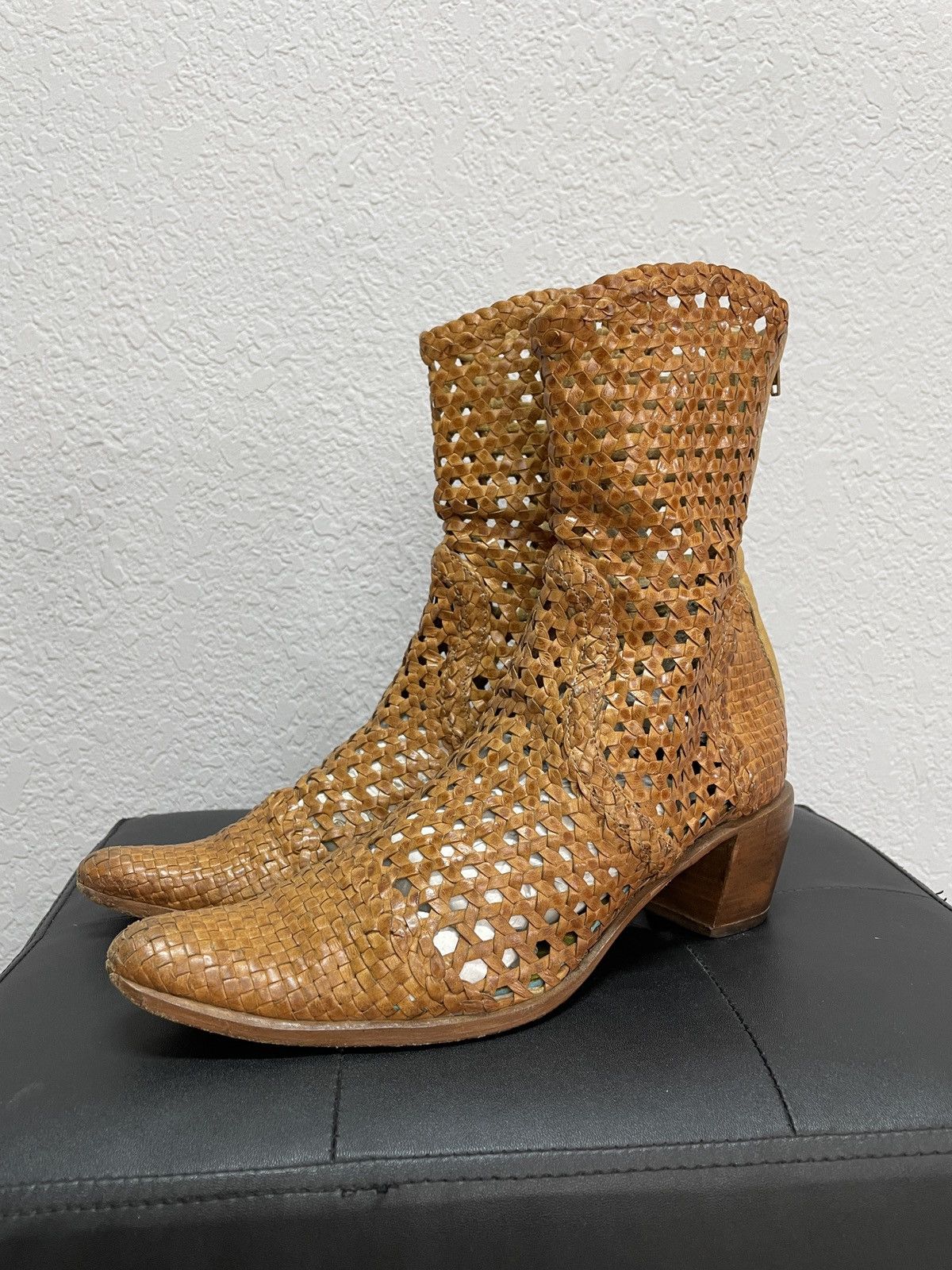 If Six Was Nine × Japanese Brand × Vintage Vintage Italian Bottega Veneta Style Leather Biker Boots Size US 8 / IT 38 - 4 Thumbnail