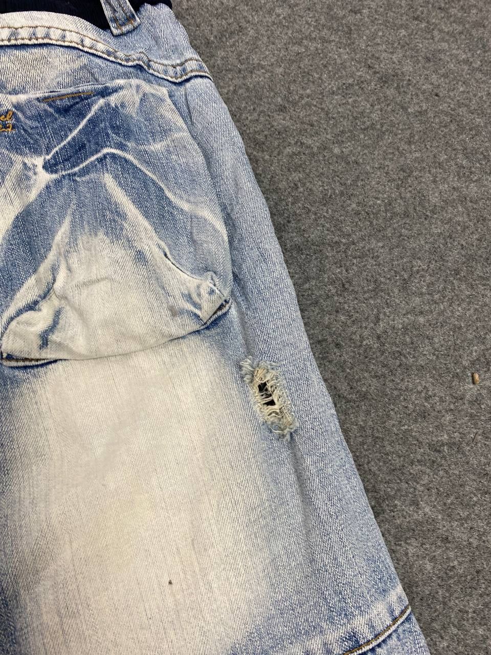 Japanese Brand japanese brand distressed jogger denim nice design Size 32" / US 10 / IT 46 - 4 Thumbnail