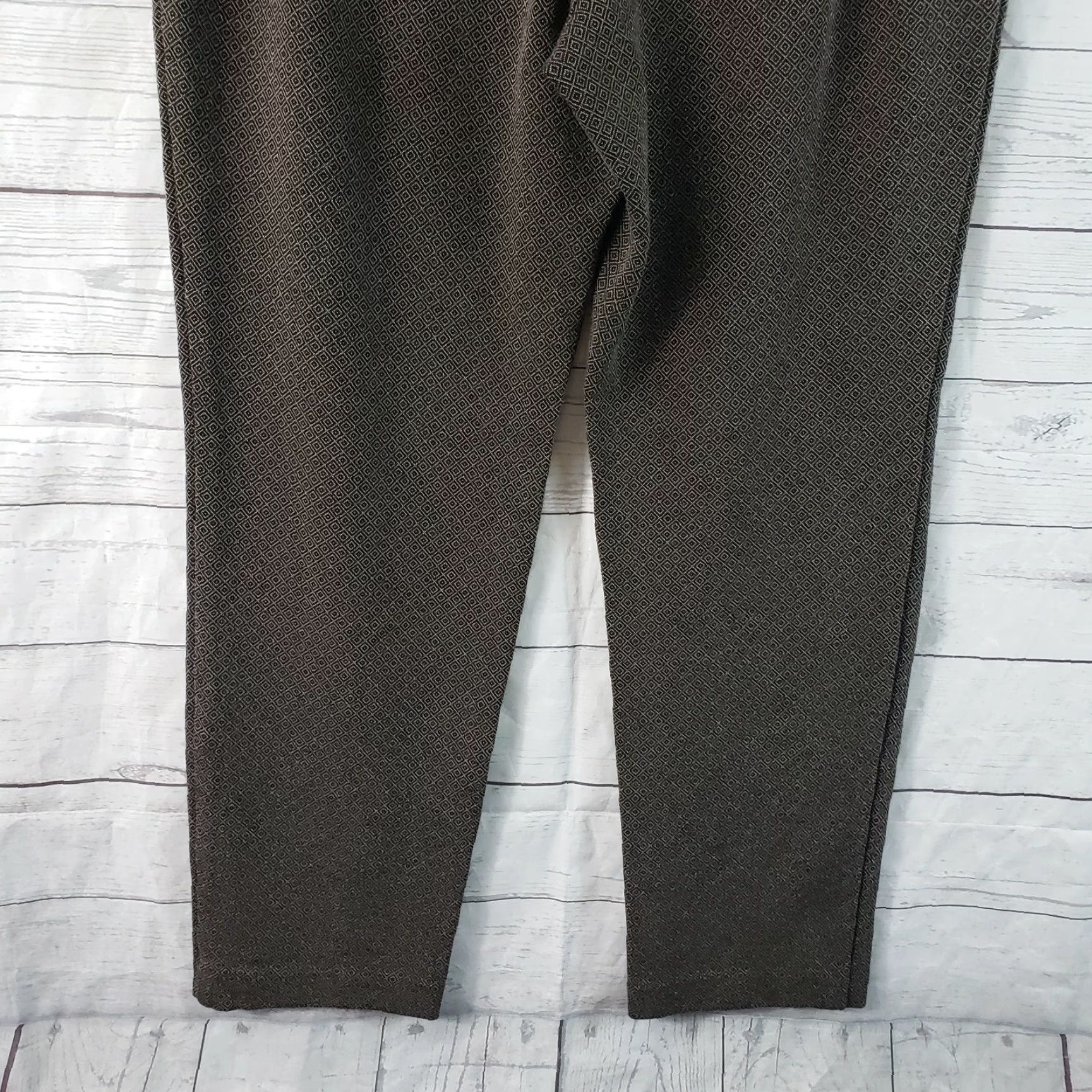 J. Jill J Jill Womens Ponte Slim Leg Pants Sz Small Black Tan Geometric Pull On Mid Rise Pants Womens Small Black Geometric 90s? Size 28" / US 6 / IT 42 - 5 Thumbnail