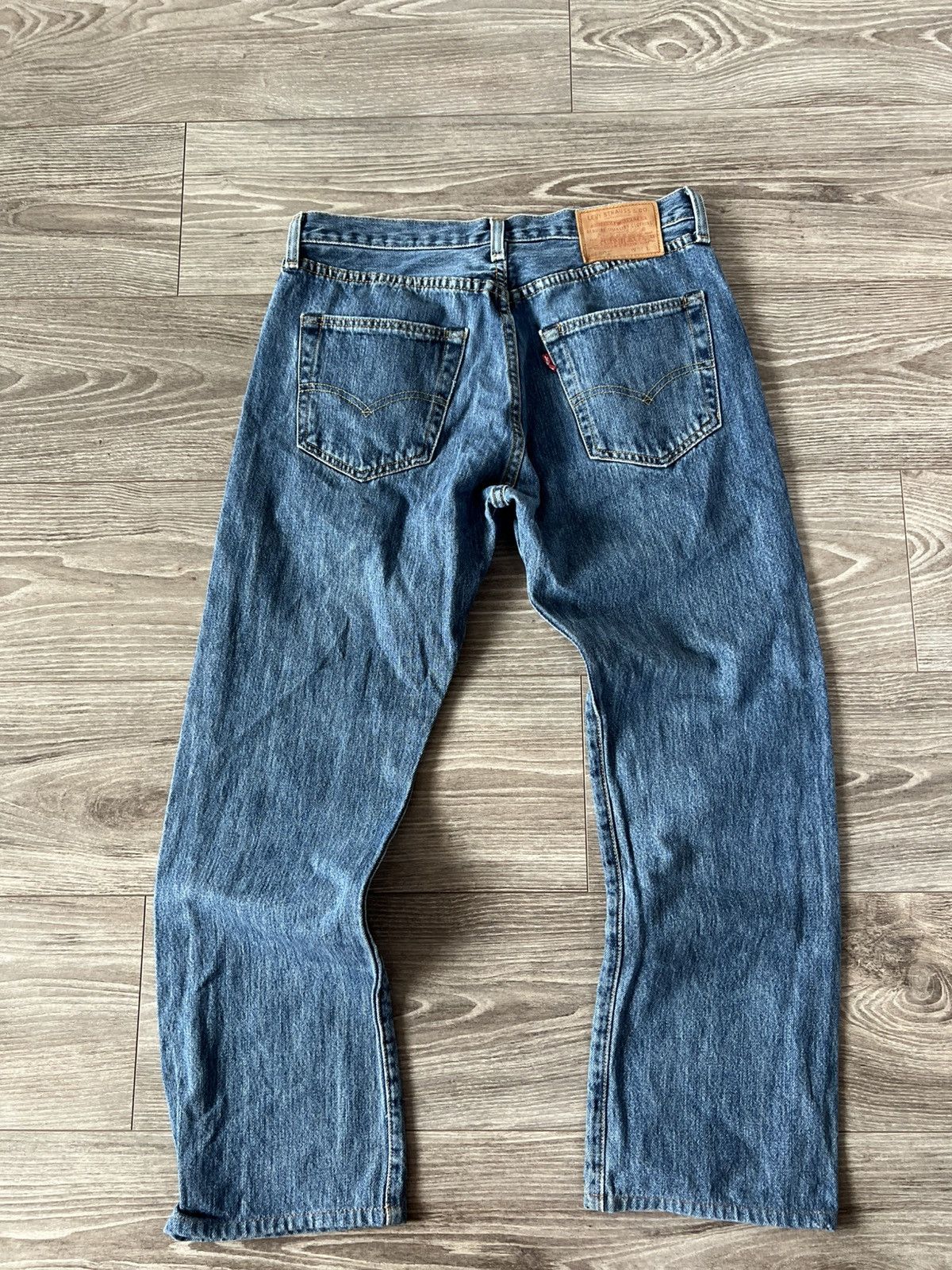 Levi's ‼️LEVIS PREMIUM Quality 501 Salvage DENIM Classic Jeans‼️ Size US 32 / EU 48 - 2 Thumbnail
