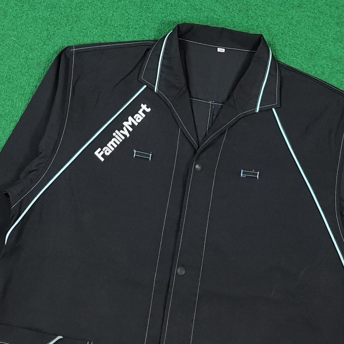 Japanese Brand Vintage Family Mart Japan Uniform Work Jacket C294N43 Size US L / EU 52-54 / 3 - 2 Thumbnail