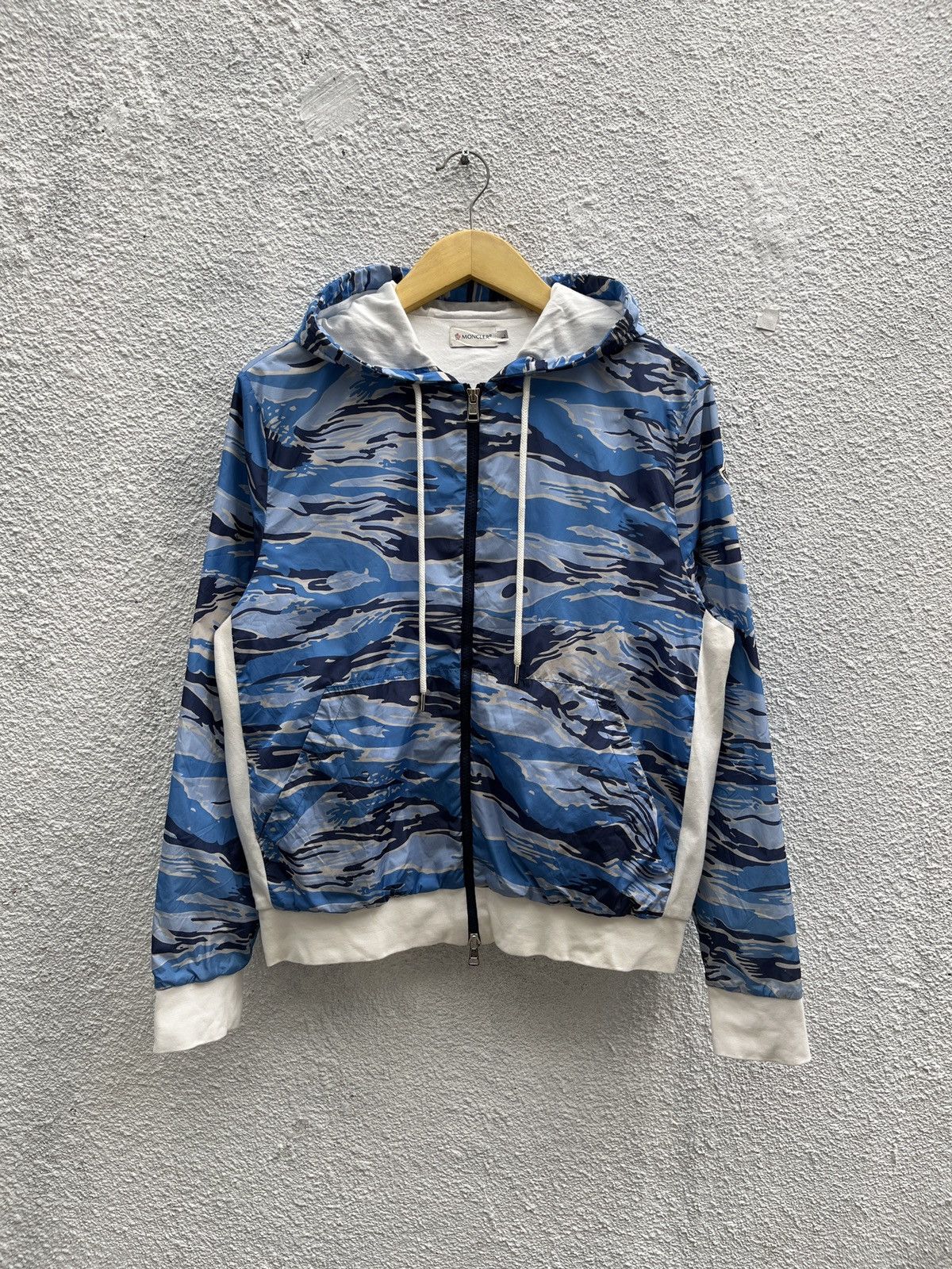 Moncler Moncler Maglia Cardigan Blue Camo Nylon Jacket Size US L / EU 52-54 / 3 - 1 Thumbnail