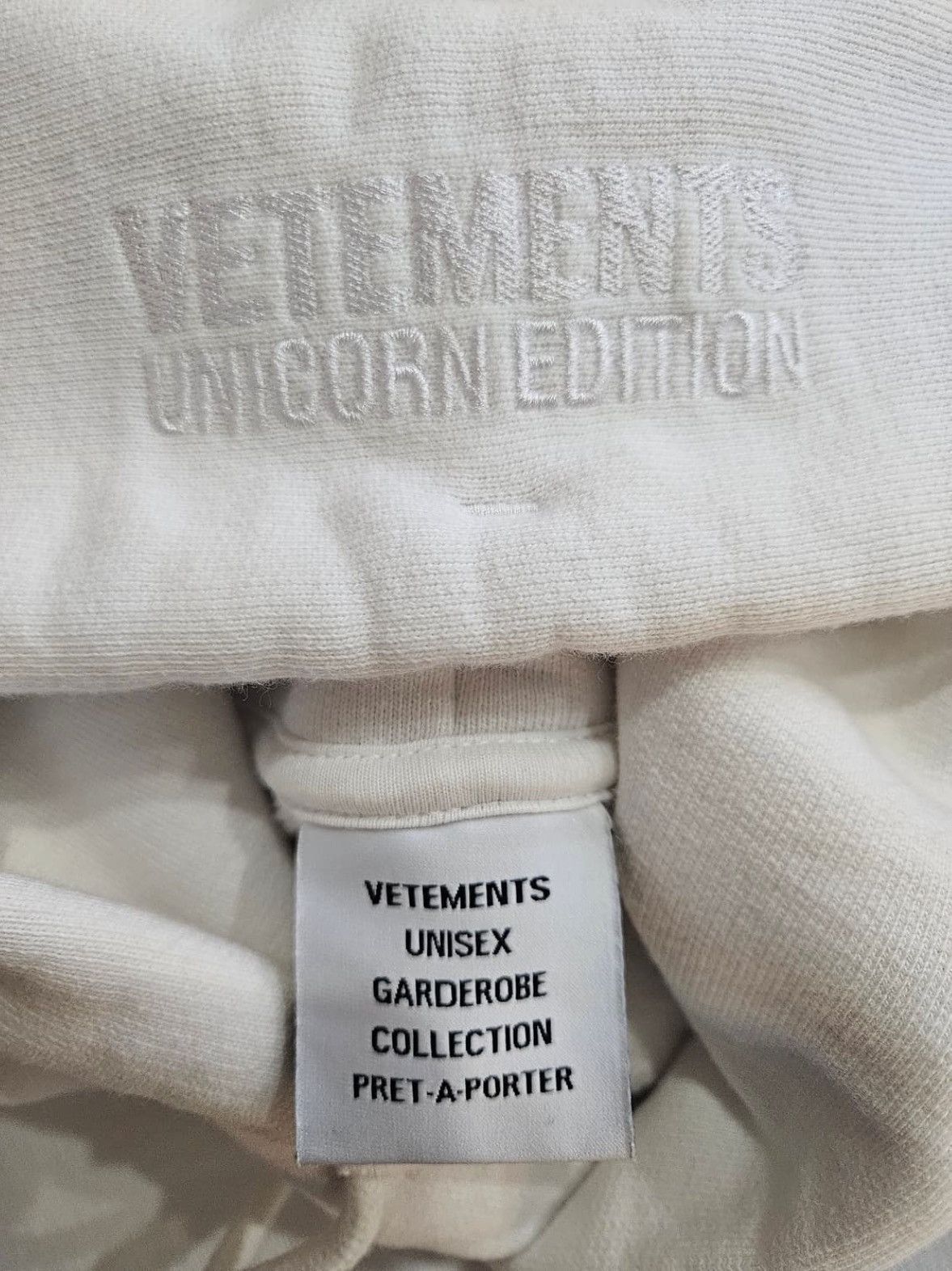 Vetements Vetements Unicorn Edition Hoodie Size US L / EU 52-54 / 3 - 4 Thumbnail