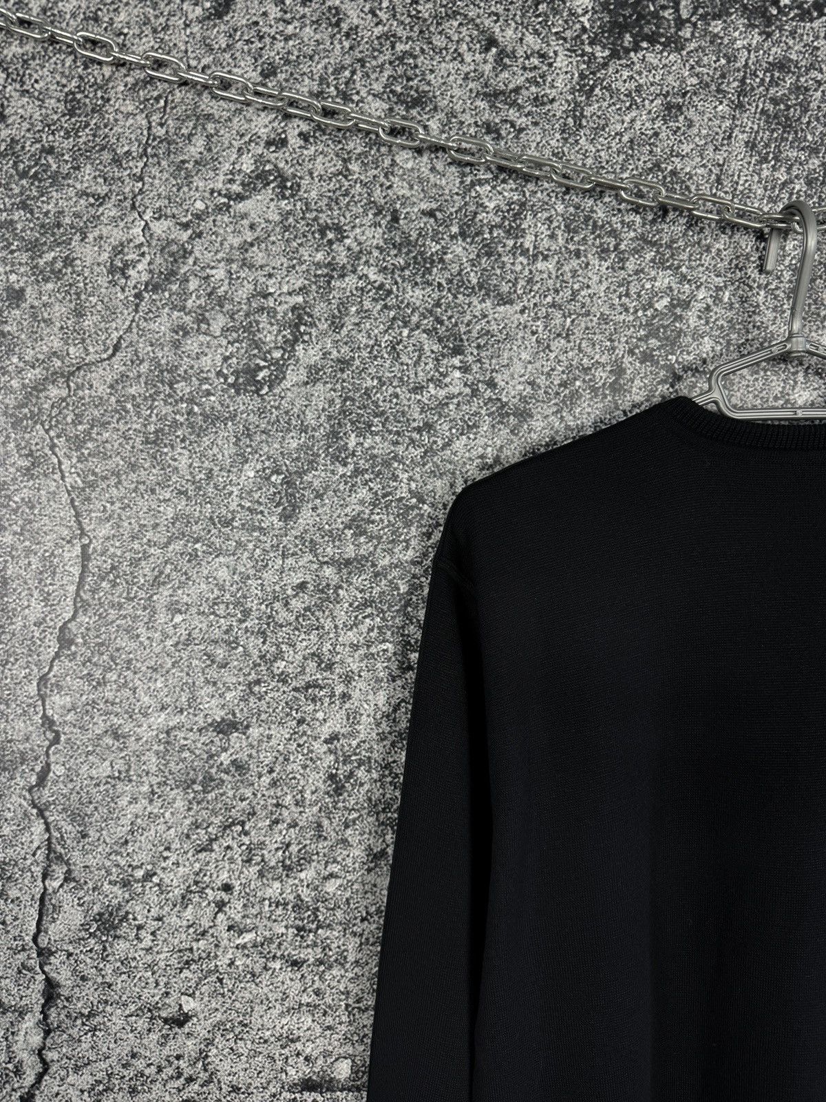 Carlo Colucci Carlo Colucci V-Neck Black Wool Sweater Pullover Size 54 Size US L / EU 52-54 / 3 - 12 Thumbnail