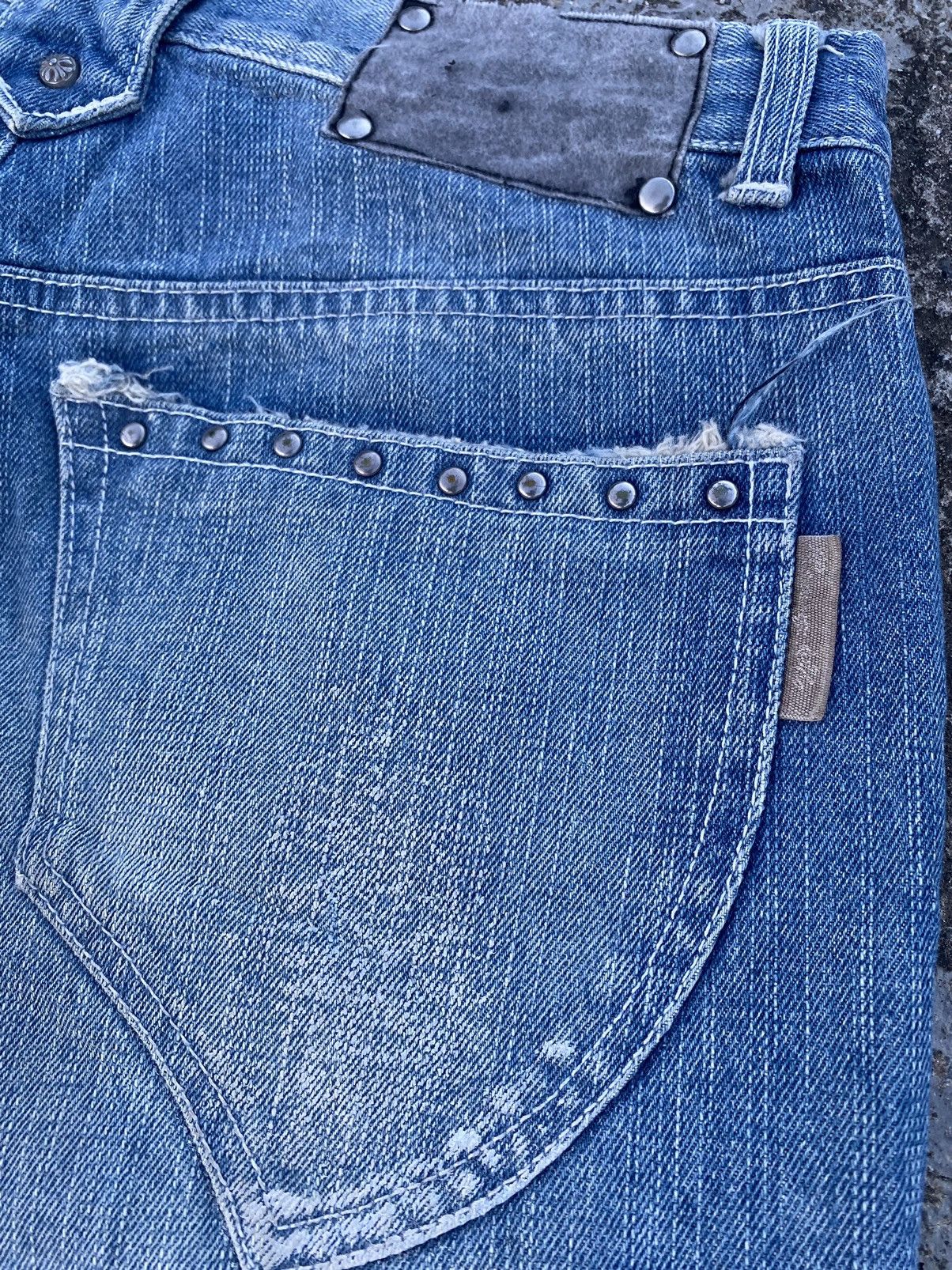 Japanese Brand BerningSho Studded Bootcut Jeans Size US 29 - 9 Thumbnail