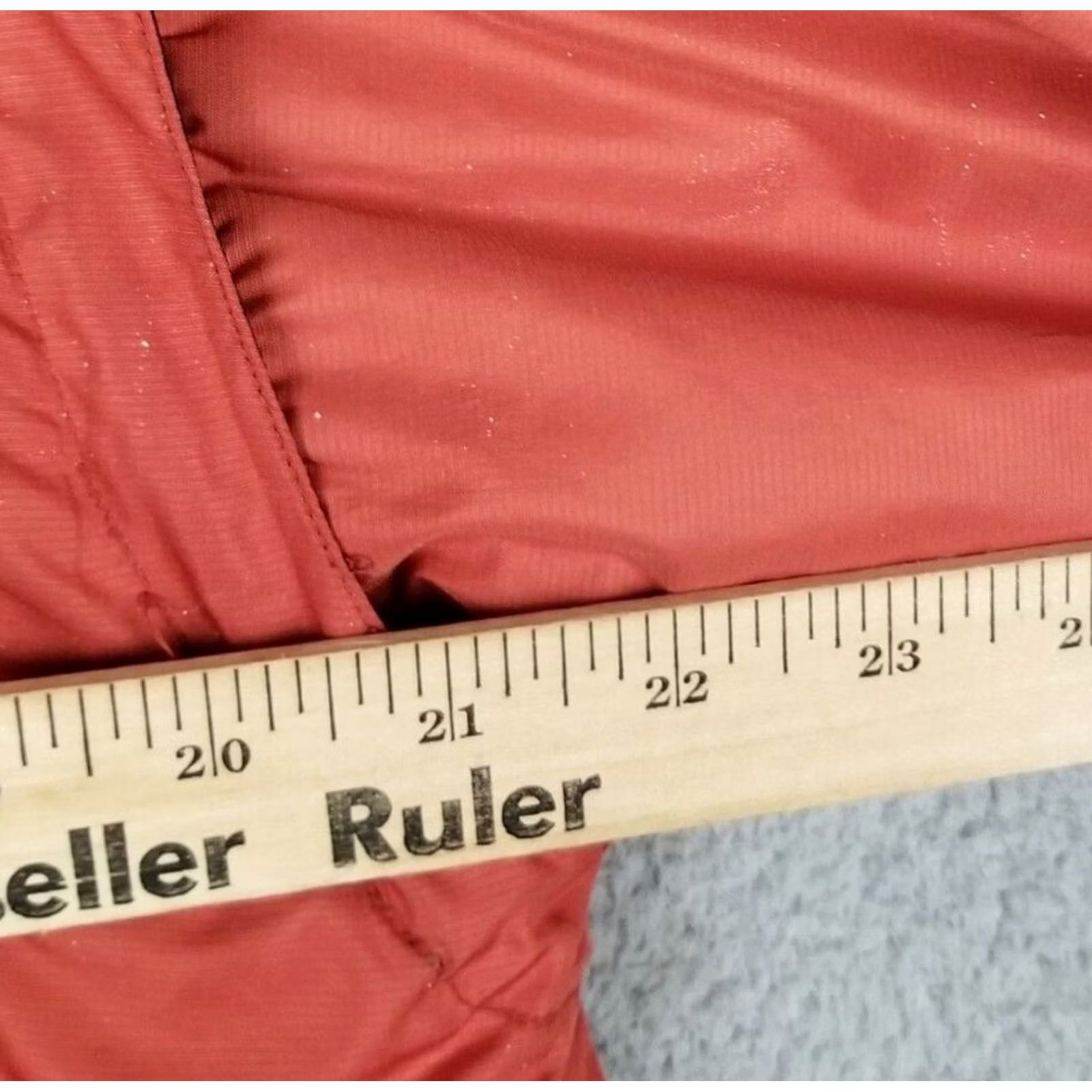 Rains Kiwi Stuff Mallard Rain Jacket Men Medium Red New Zealand Hooded Raincoat Size US M / EU 48-50 / 2 - 6 Thumbnail