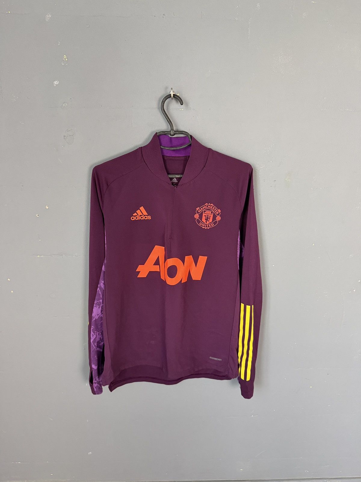 Adidas Adidas Manchester United Long Sleeve Tshirt Size US S / EU 44-46 / 1 - 1 Thumbnail